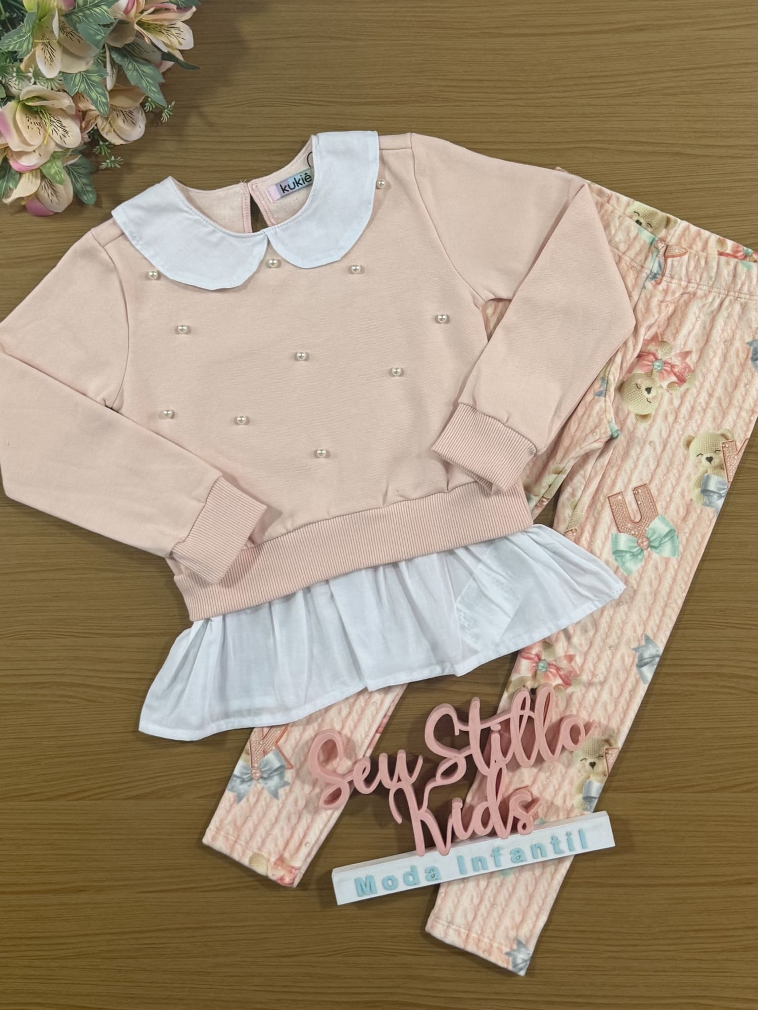 Conjunto Infantil Kukiê Inverno com Calça e Casaco Rosa com Pérolas