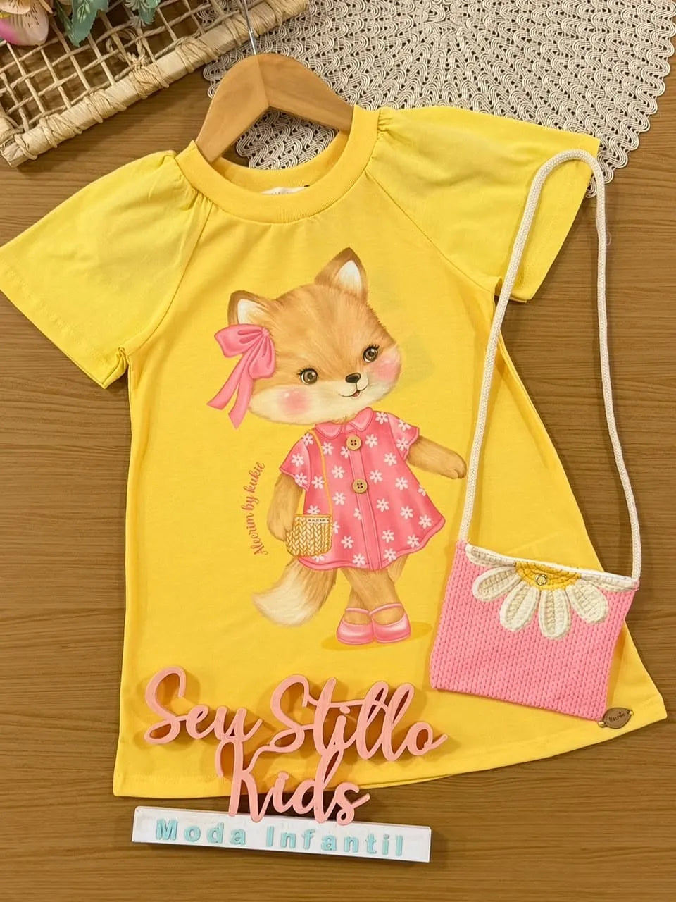 Vestido Infantil Kukiê Amarelo Raposinha com Bolsinha