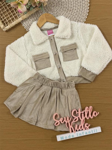 Conjunto Infantil Cinti Inverno com Saia Bege e Jaqueta em Pelo Carneirinho
