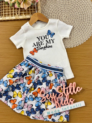 Conjunto Infantil Menina Momi com Saia e Blusa You Are My Sunshine