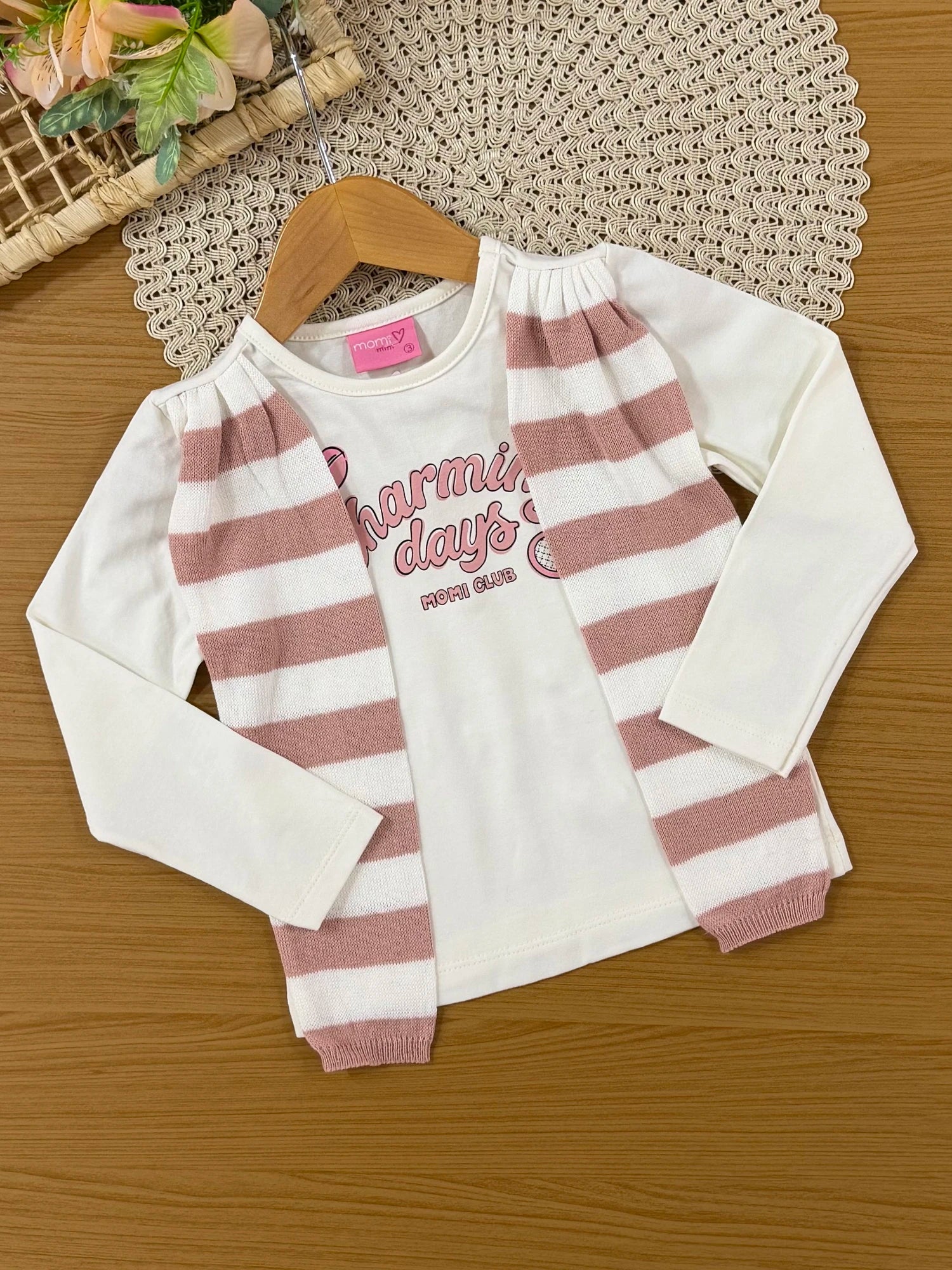 Conjunto Infantil Momi Inverno com Saia Rosa e Blusa Manga Longa Charming Days