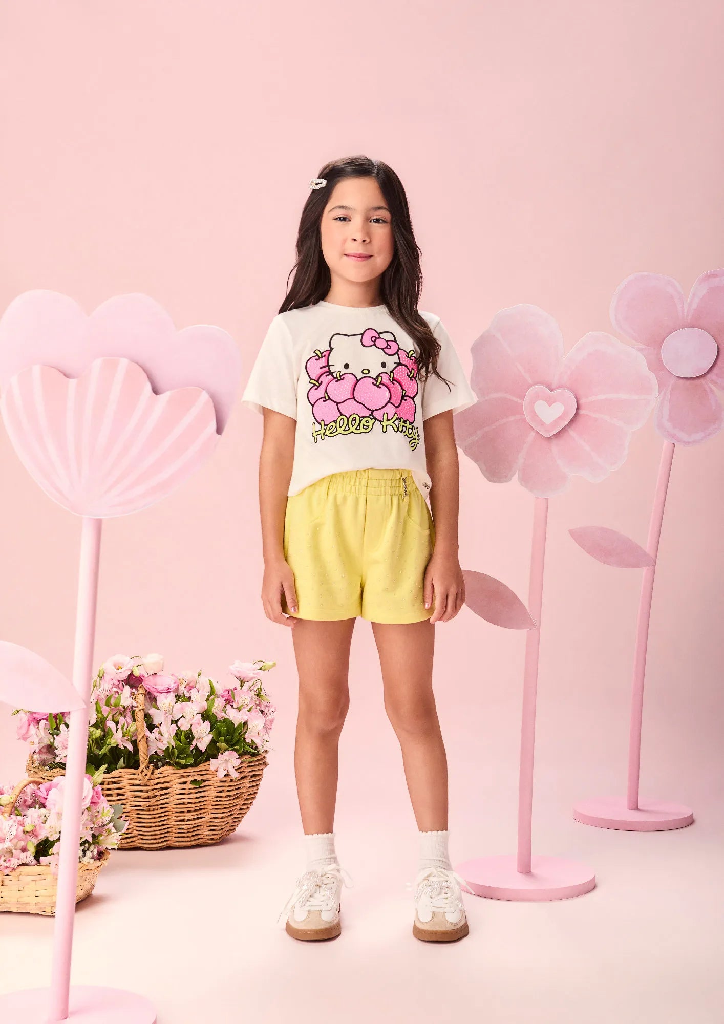 Shorts Infantil Menina Momi Amarelo com Strass