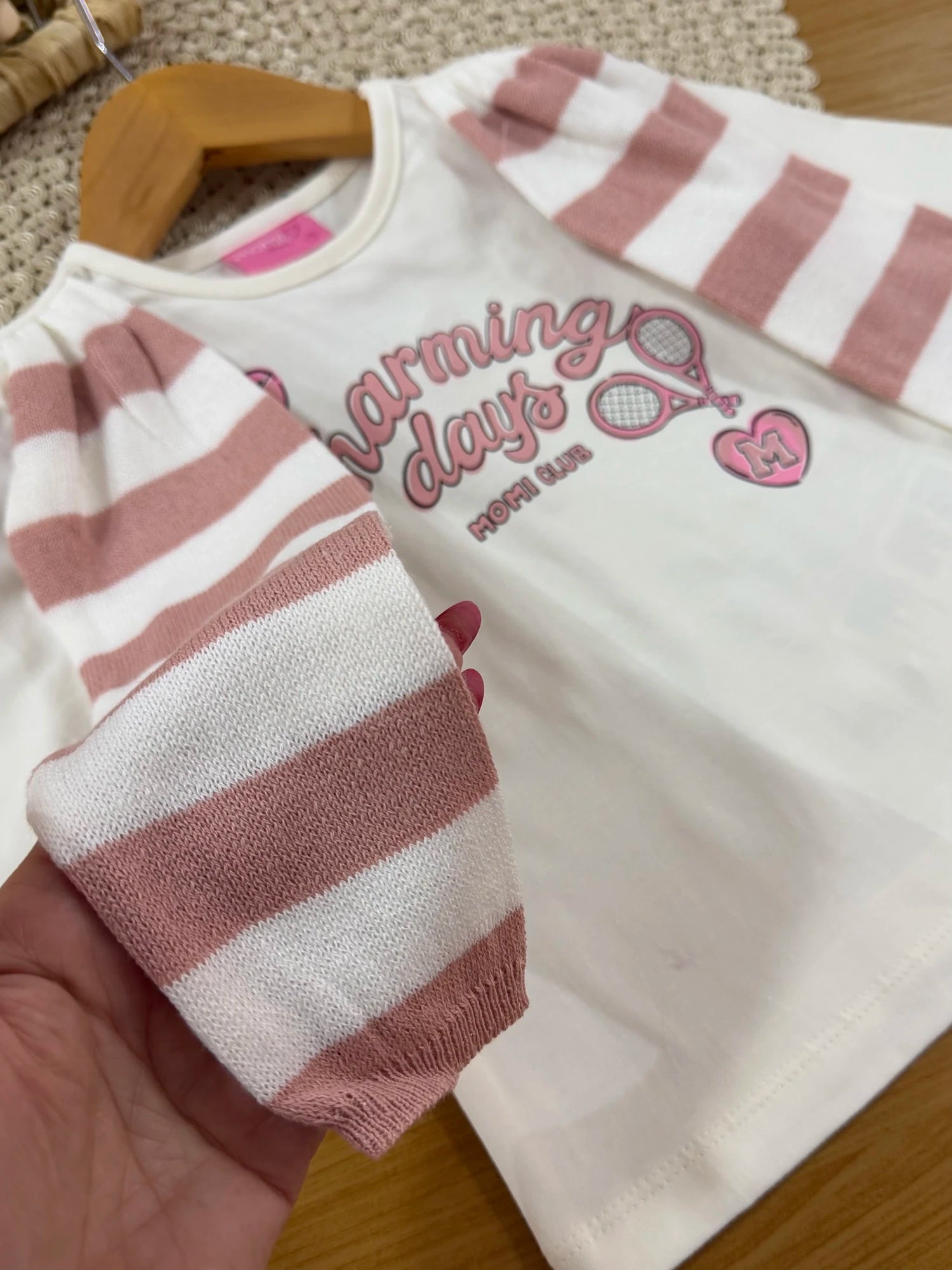 Conjunto Infantil Momi Inverno com Saia Rosa e Blusa Manga Longa Charming Days