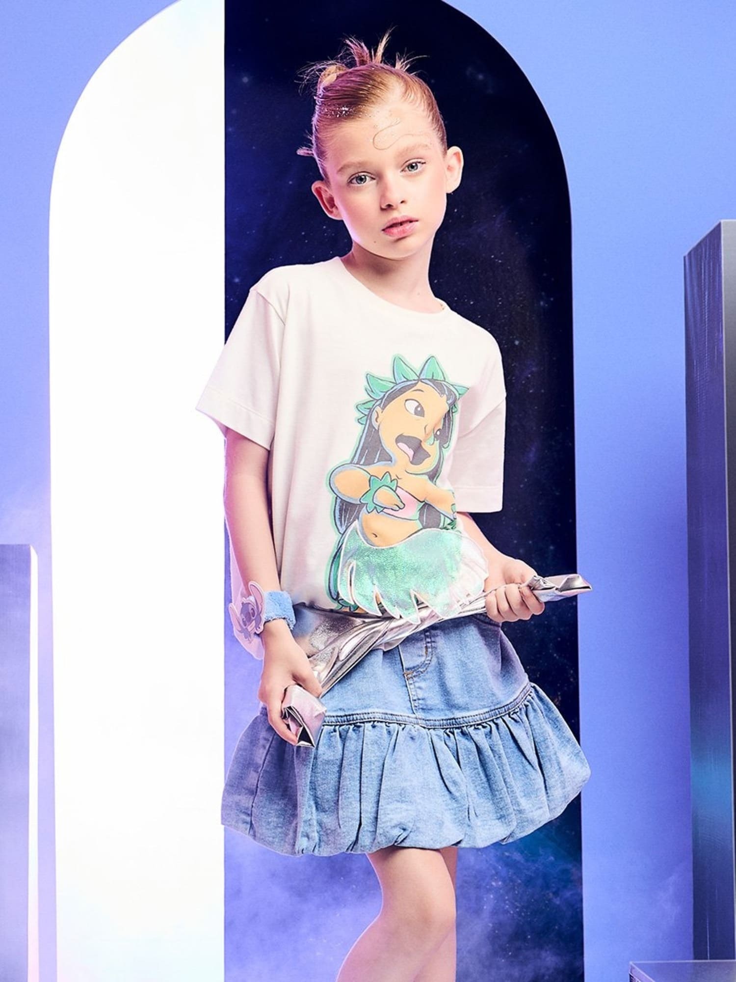 Blusa Infantil Animê Branca Lilo e Stitch Hula com Strass Disney