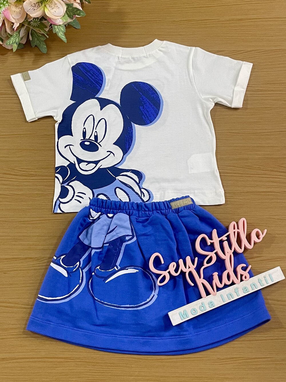 Conjunto Infantil Animê Verão Saia Azul e Blusa Minnie Disney