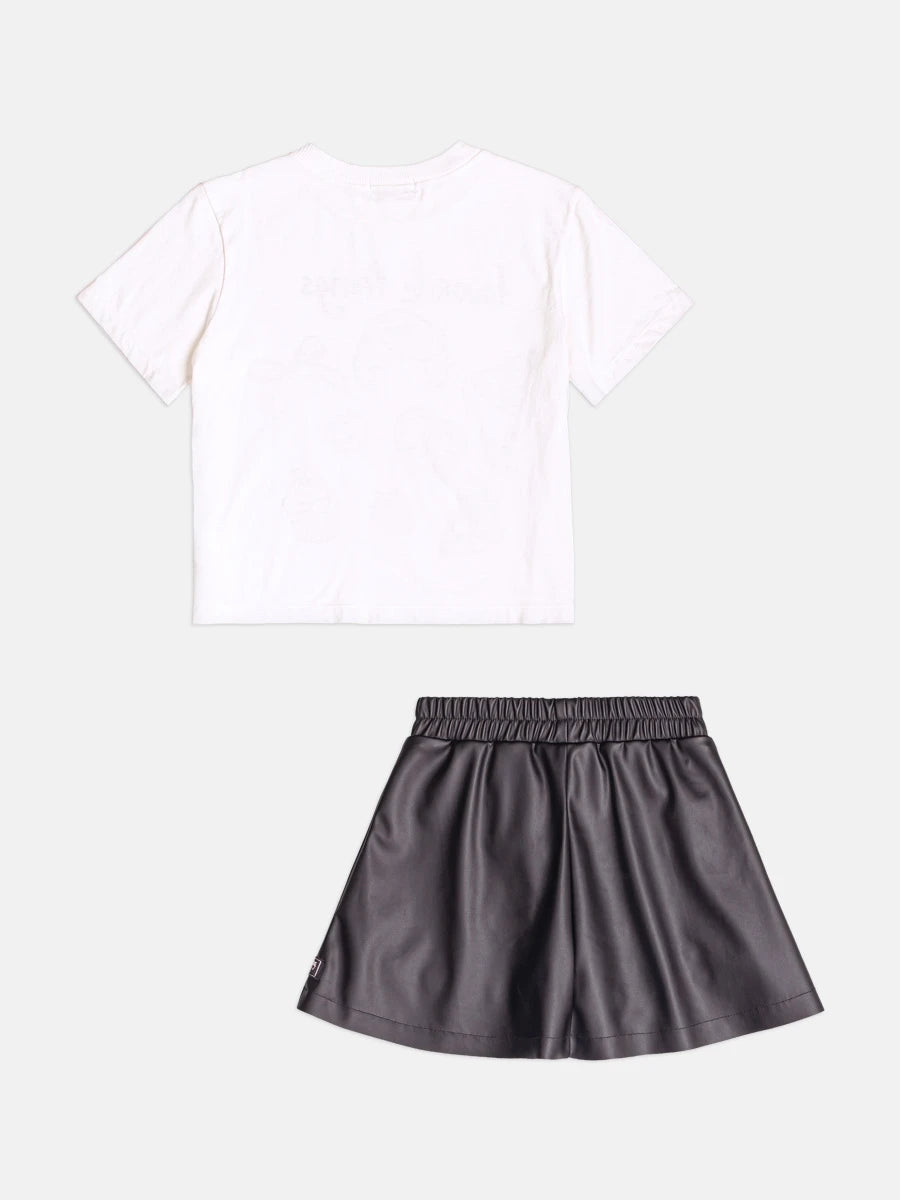 Conjunto Infantil Momi Inverno com Saia Preta e Blusa Manga Curta Favorite Things