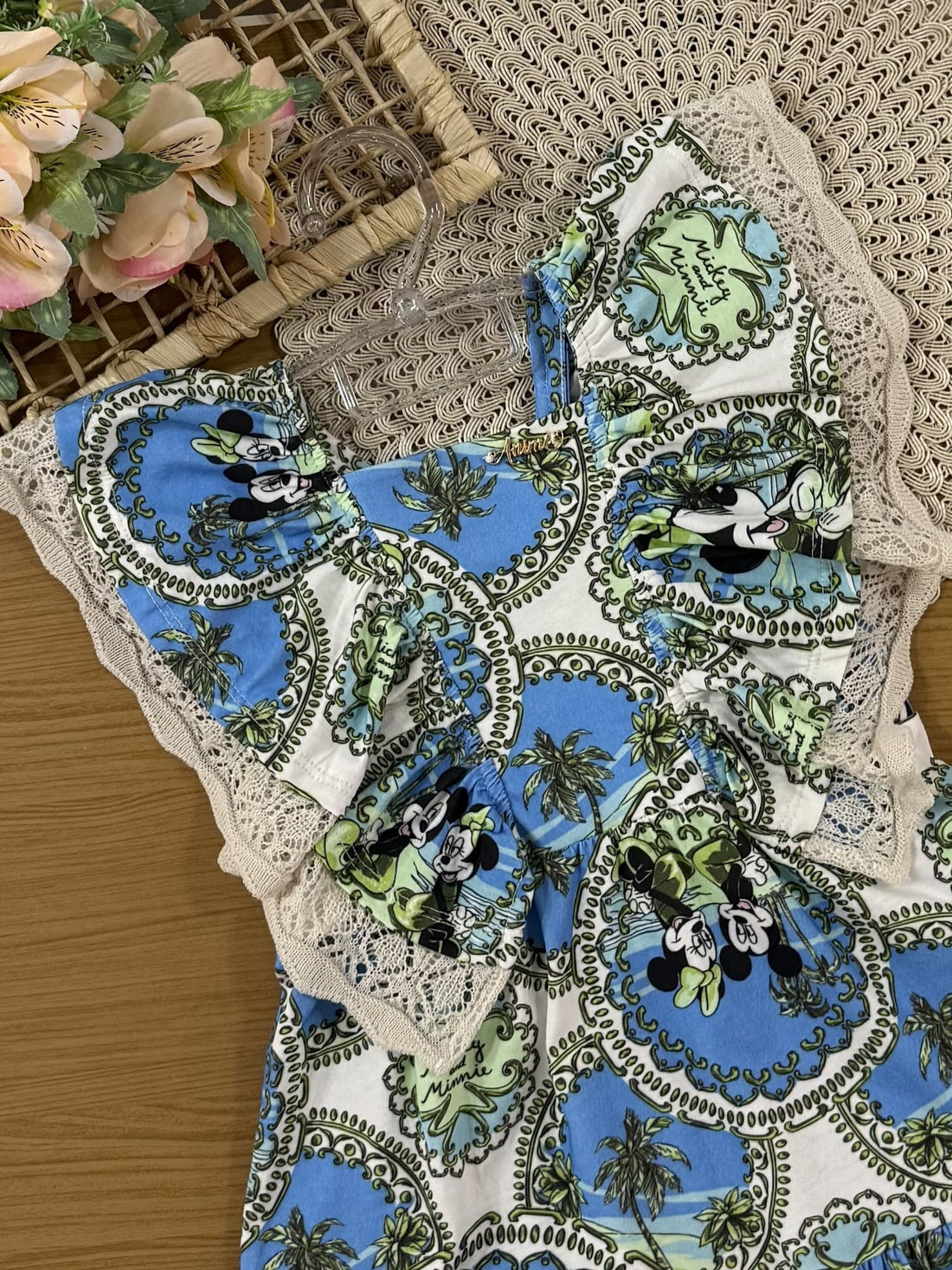 Vestido Infantil Animê Verão Estampado com Trico Minnie e Mickey Disney