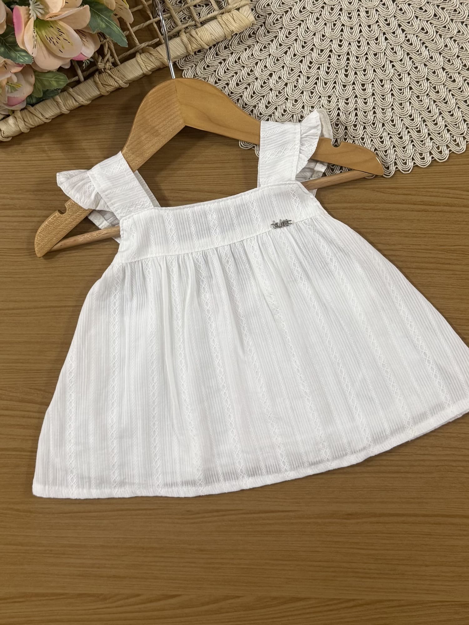 Conjunto Infantil Kukiê Verão com Shorts Off White e Blusa Branca