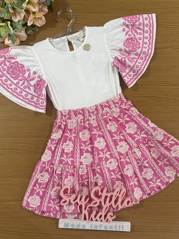 Conjunto Infantil Animê Verão Saia Rosa Bordada e Blusa