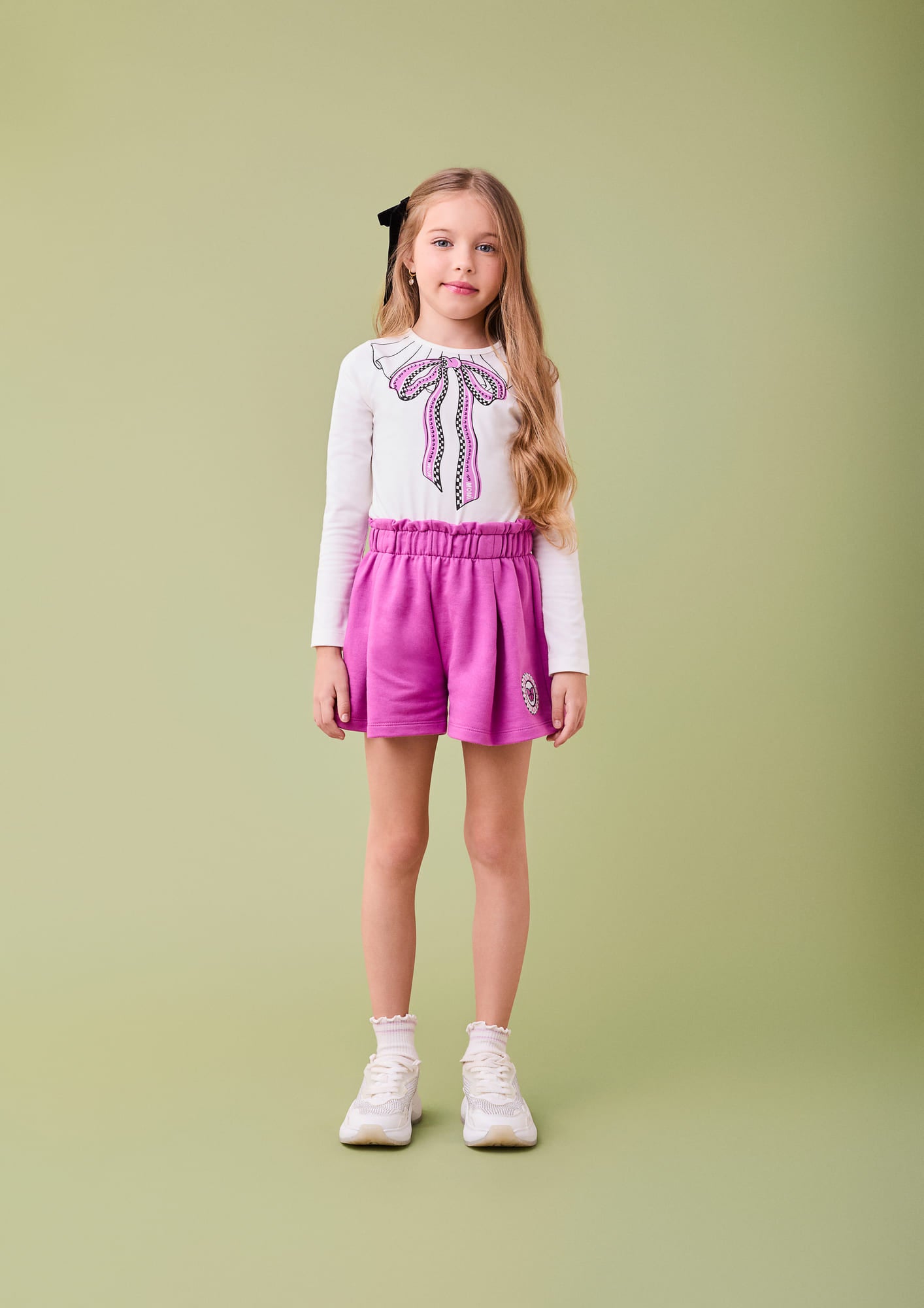 Conjunto Infantil Momi Inverno com Shorts Roxo e Blusa Manga Longa Branca Lacinho