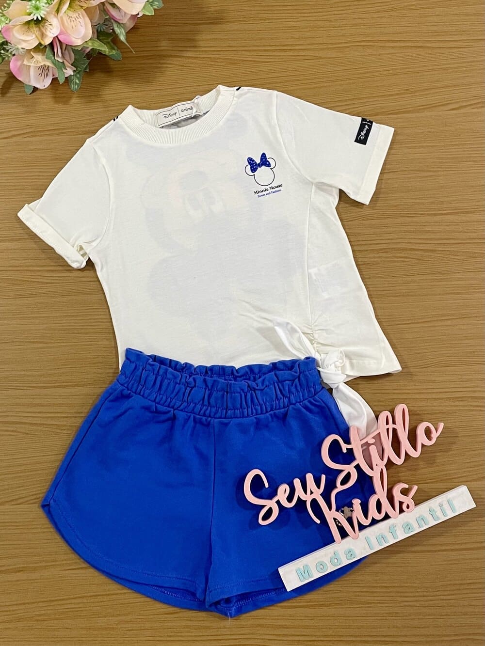 Conjunto Infantil Animê Verão Shorts Azul e Blusa Minnie Disney