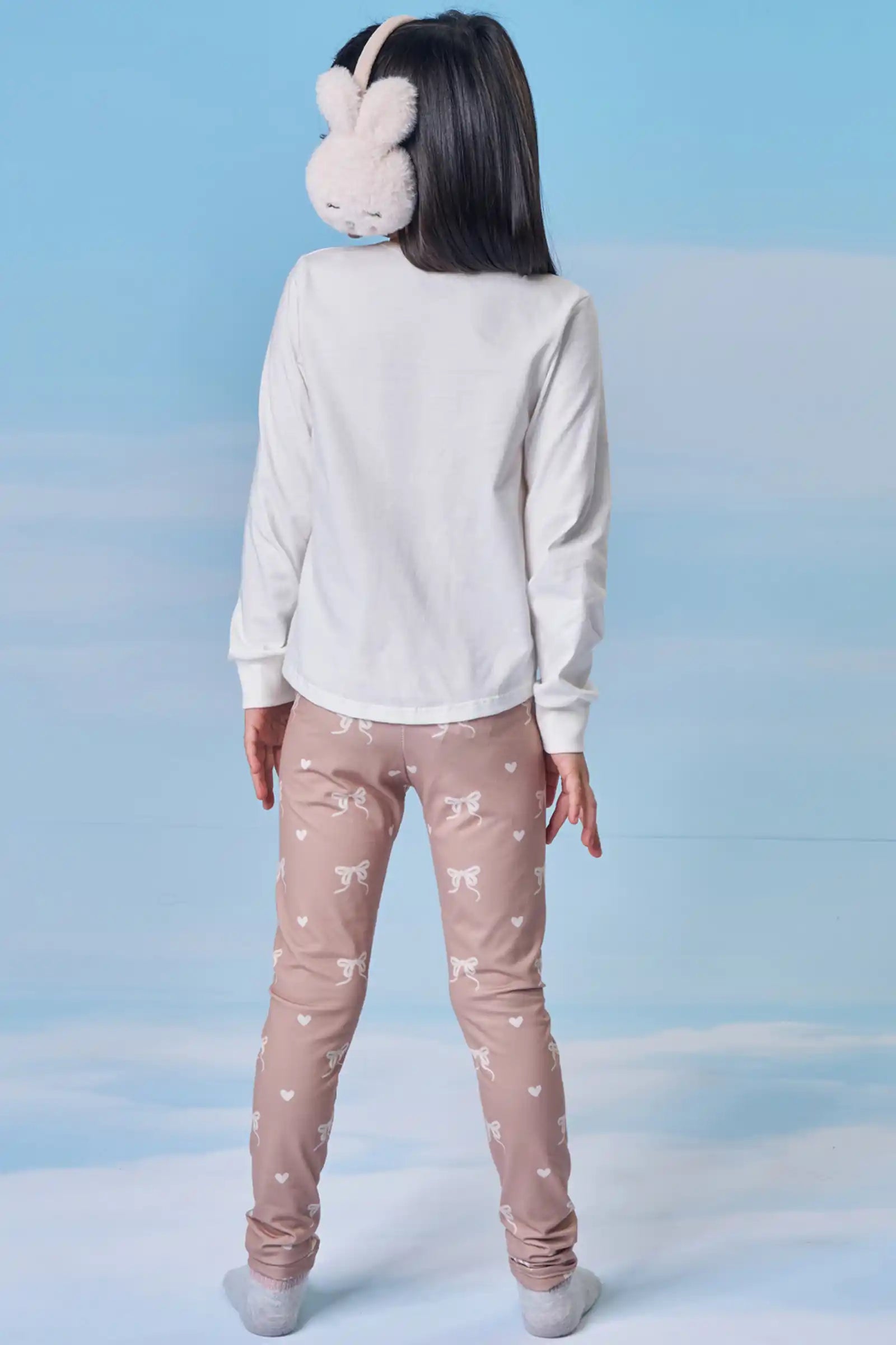 Pijama Infantil Kukiê Inverno com Calça Bege e Blusa Branca Ursinho