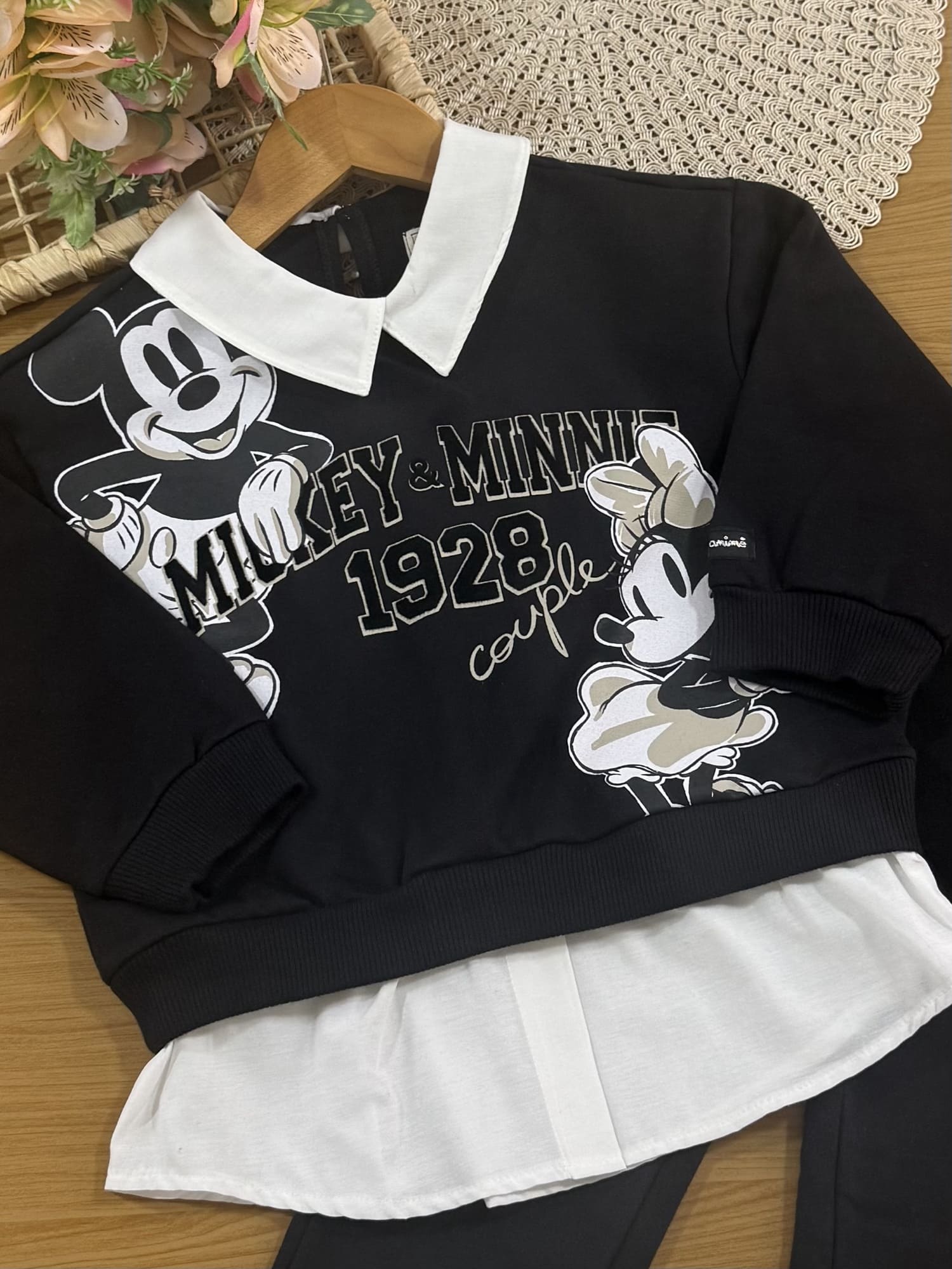Conjunto Infantil Animê Inverno com Calça e Moletom com Flanela Preto Minnie e Mickey Disney