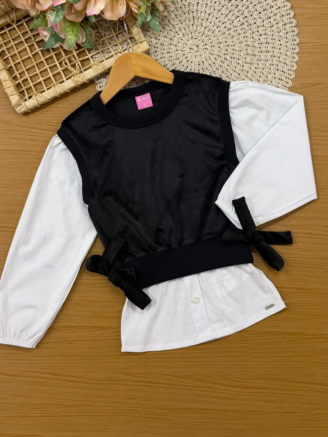 Conjunto Infantil Cinti Inverno, Calça Legging e Camisa com Colete em Veludo Preto