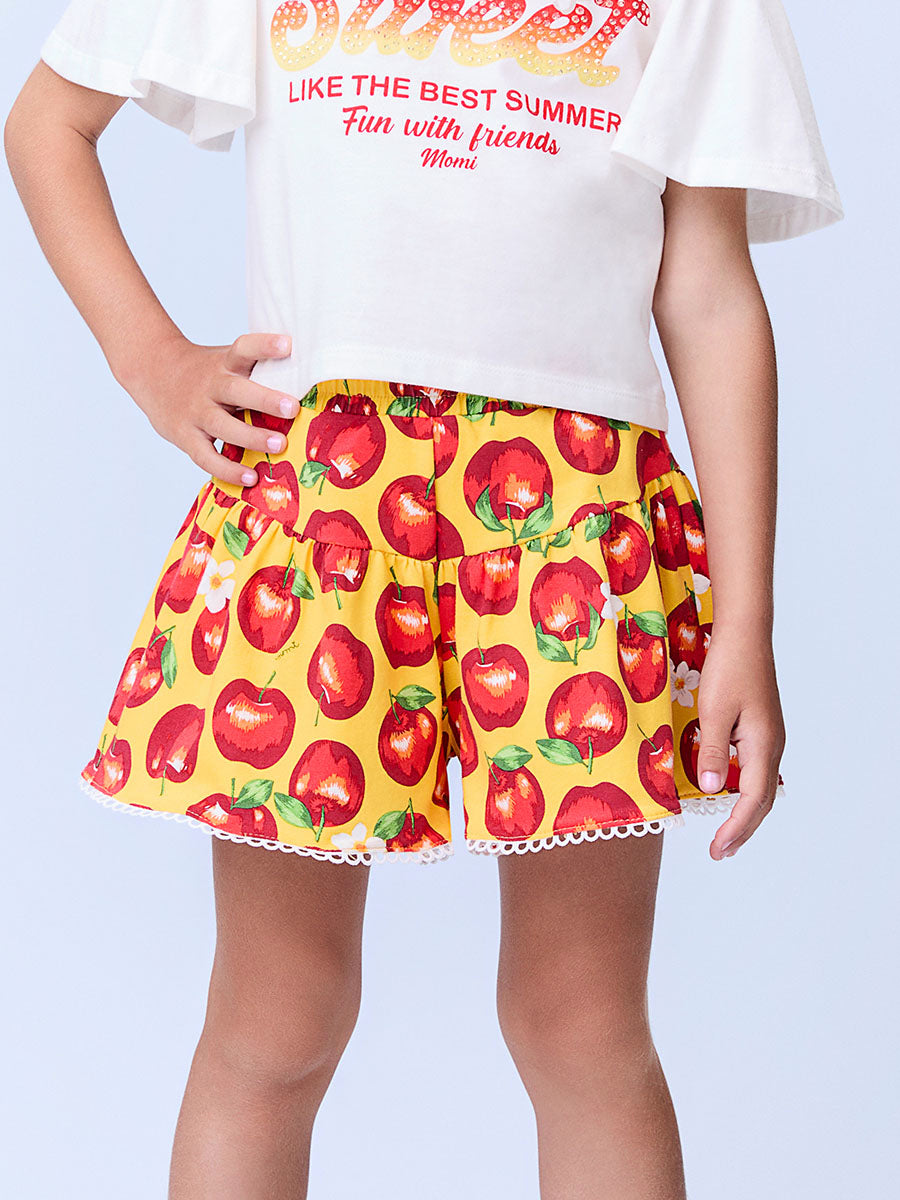 Conjunto Infantil Momi Verão Shorts Amarelo e Blusa Maçãzinha