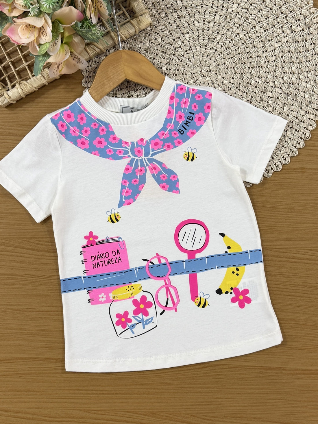 Conjunto Infantil Bimbi Verão com Shorts Ciclista Azul e Blusa Branca Diário da Natureza