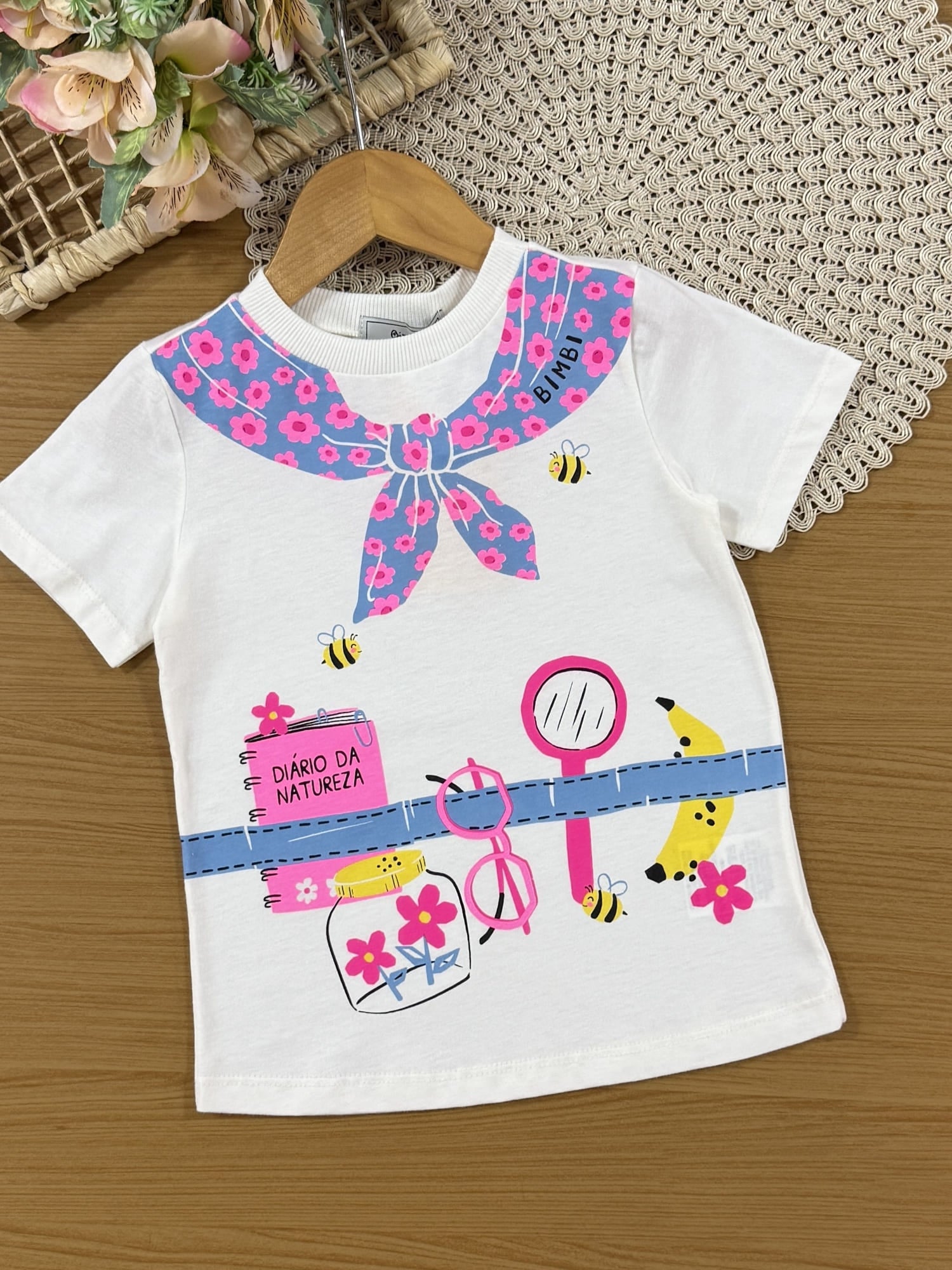 Conjunto Infantil Bimbi Verão com Shorts Ciclista Azul e Blusa Branca Diário da Natureza