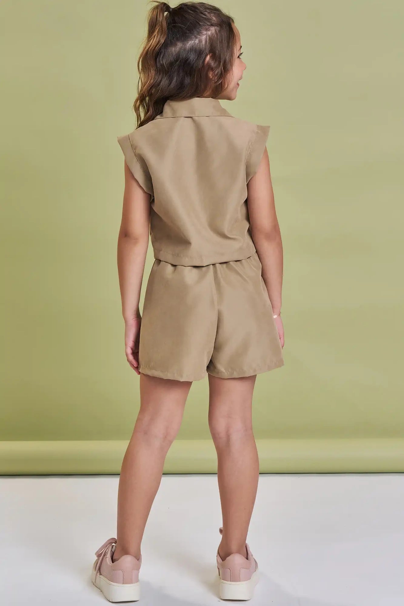 Conjunto Infantil Kukiê Inverno com Shorts Saia e Colete Bege Ursinha Safari