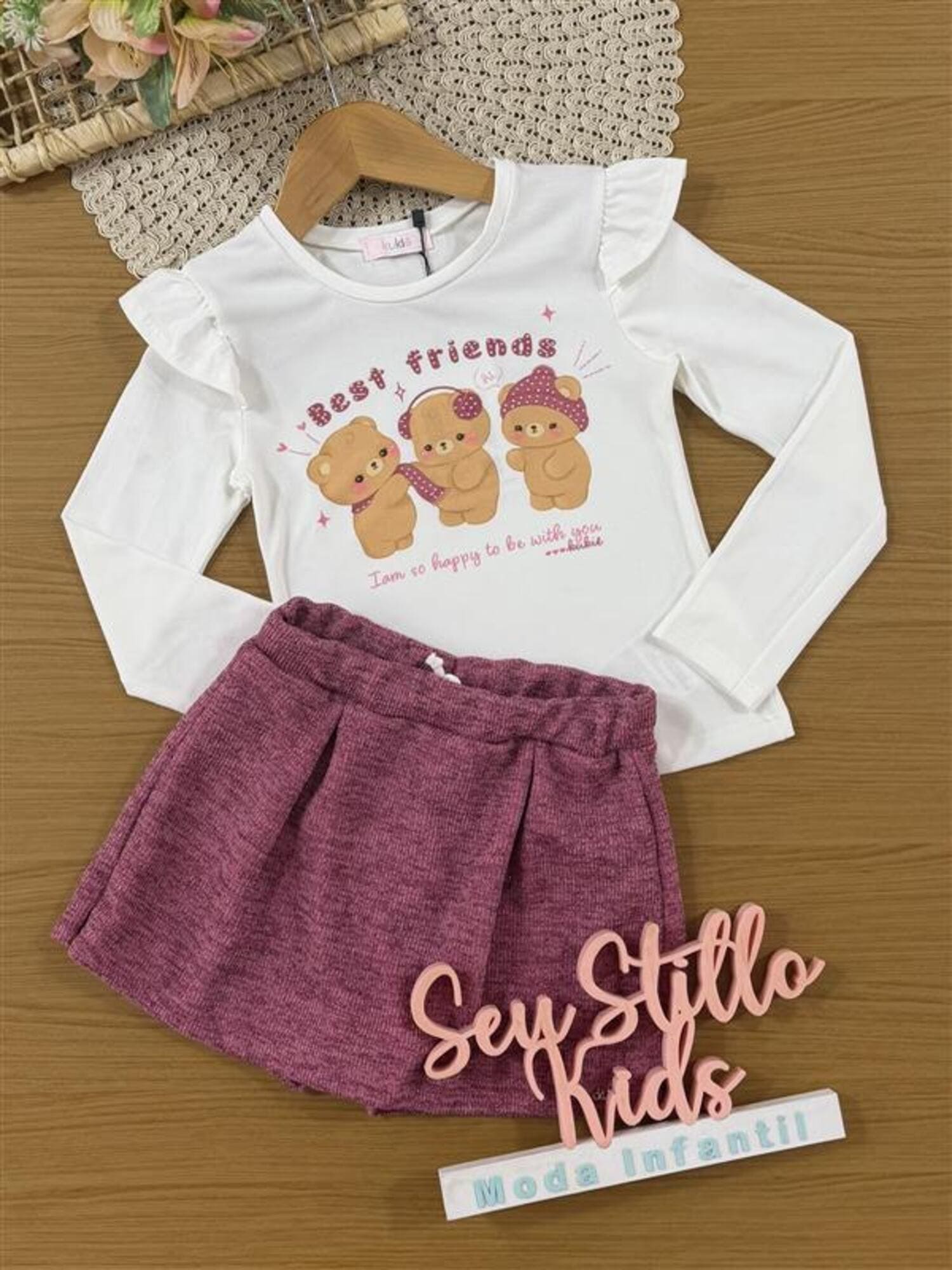 Conjunto Infantil Kukiê Inverno com Shorts Saia Rosa e Blusa Manga Longa Ursinha Best Friends