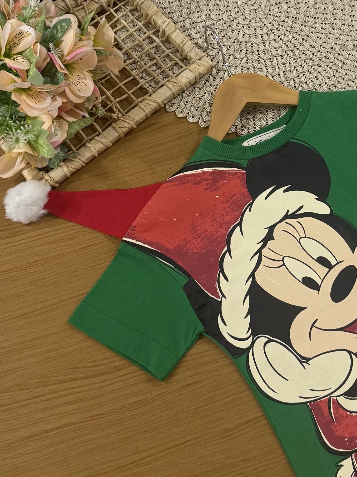 Blusa Infantil Animê Verão Verde Minnie Noel Disney