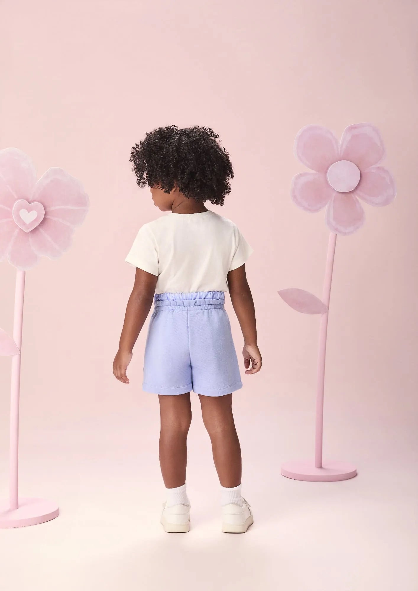 Conjunto Infantil Menina Momi com Shorts Azul e Blusa Branca Daisy Duck Strass Disney
