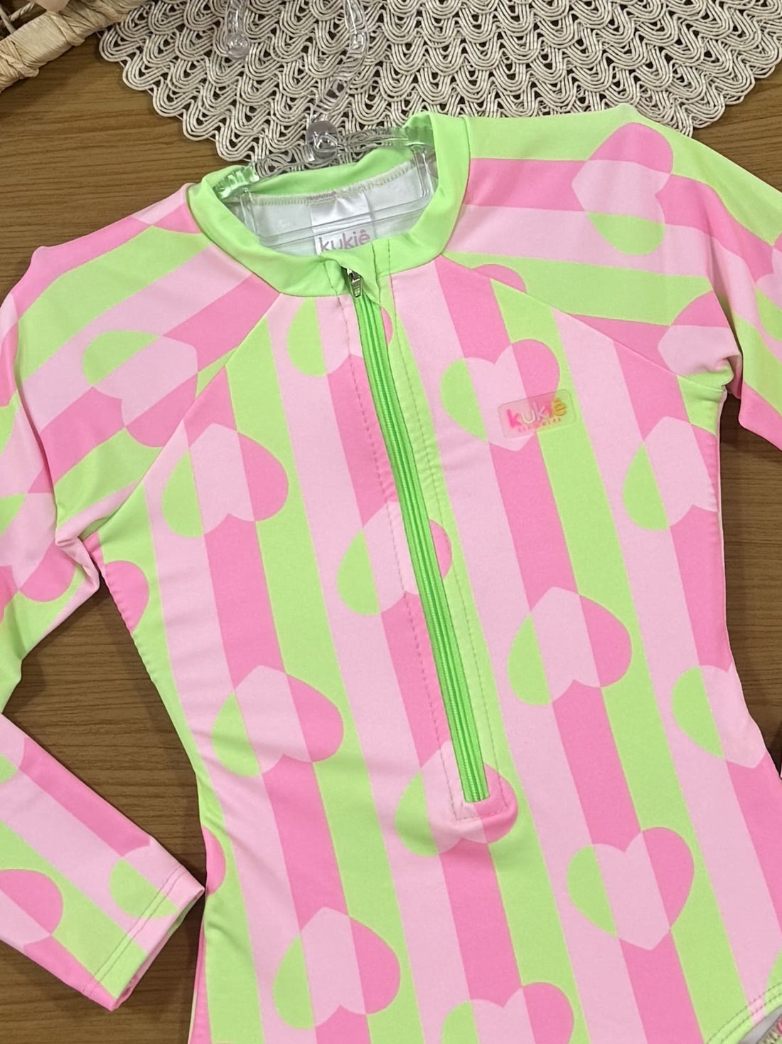 Maiô Infantil Kukiê Verão Colorido Corações