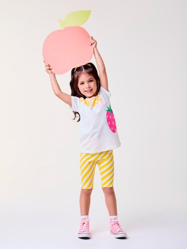 Conjunto Infantil Bimbi Verão com Shorts Ciclista Listrado e Blusa Branca Sweet