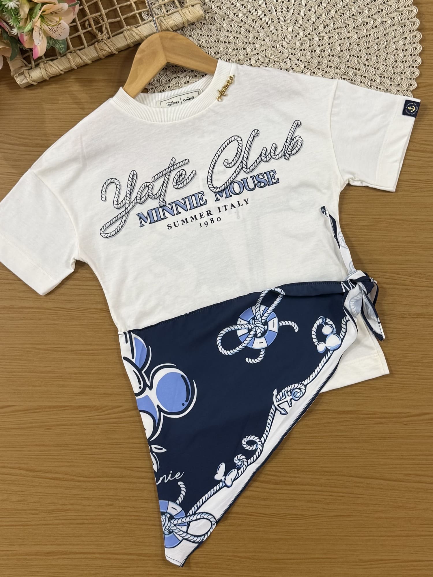 Conjunto Infantil Animê Verão, Calça e Blusa Branca com Lenço Minnie Mouse Disney