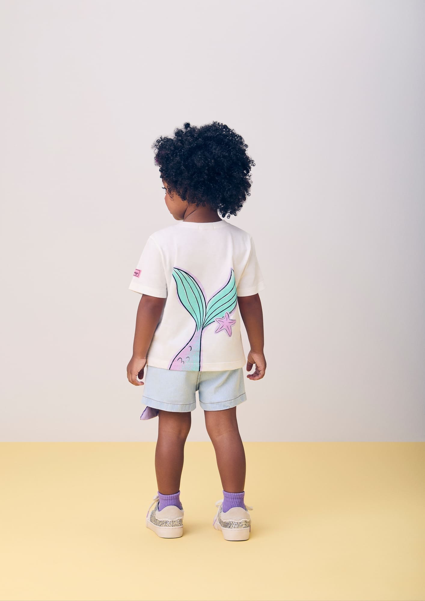 Blusa Infantil Momi Verão Branca Ariel com Strass Disney