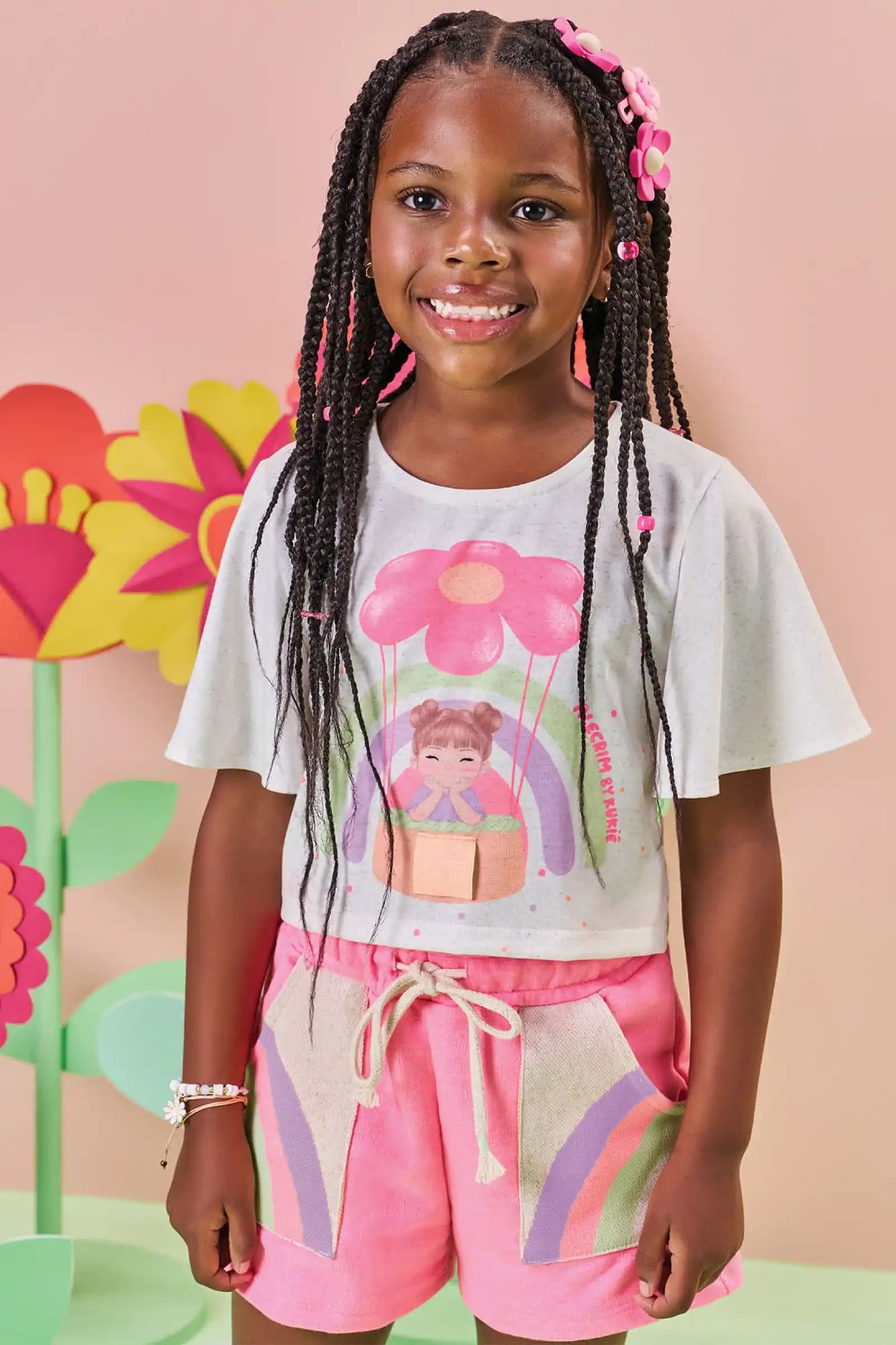 Conjunto infantil Kukiê Verão com Shorts Rosa e Blusa Off White Menininha no Balão