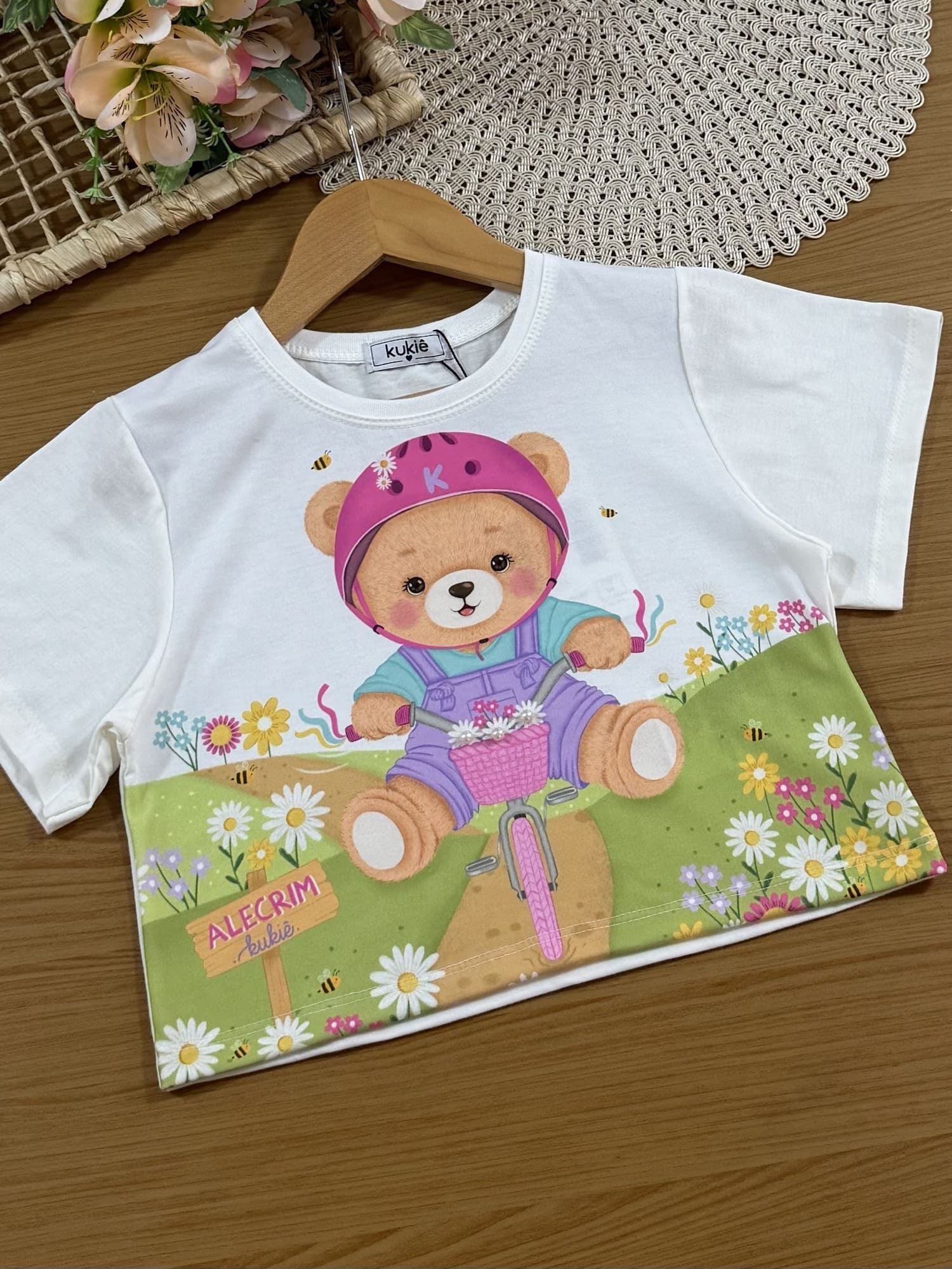 Conjunto Infantil Kukiê com Shorts Rosa e Blusa Manga Curta Ursinha Ciclista