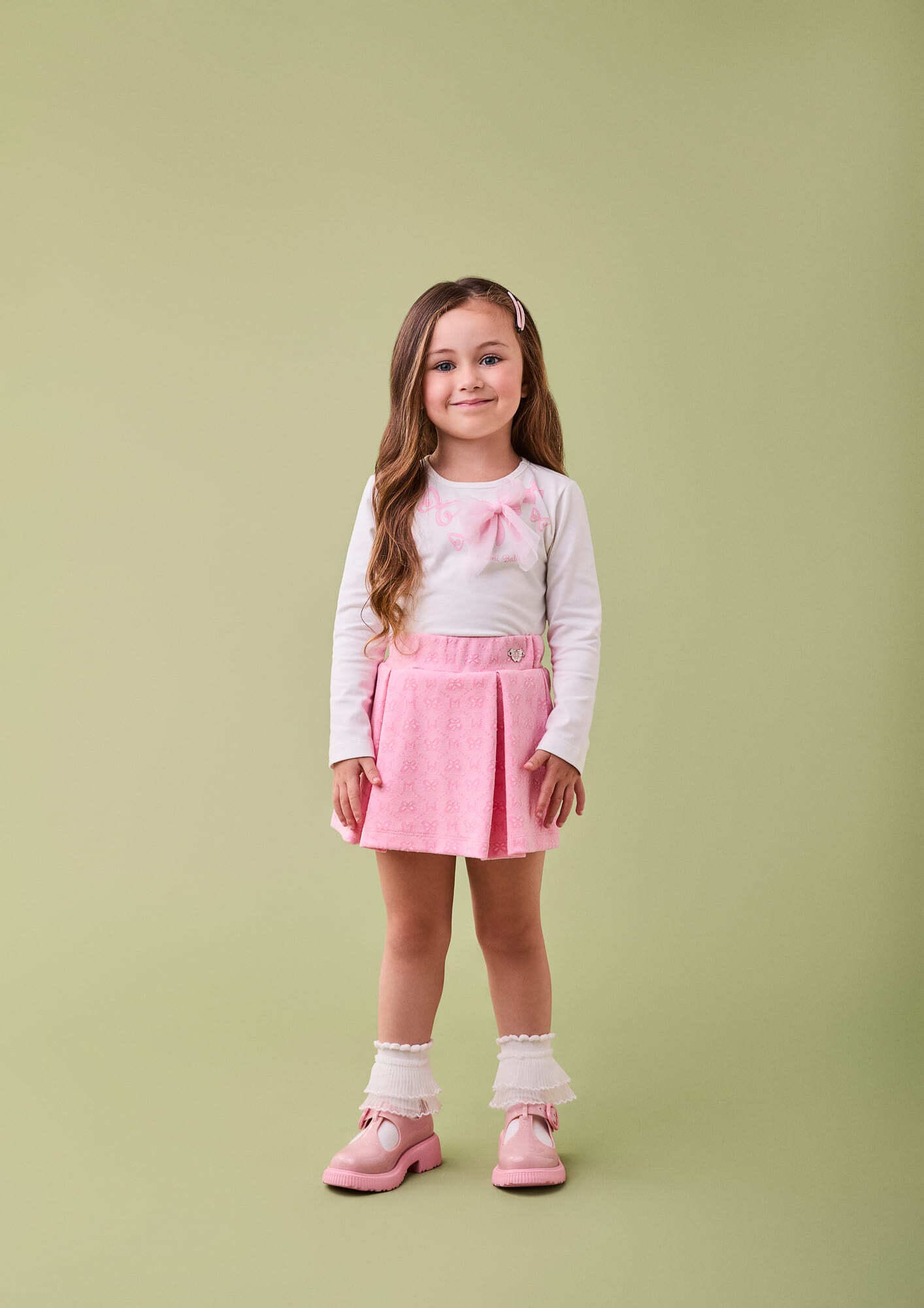 Conjunto Infantil Momi Inverno com Shorts Saia e Blusa Branca com Laço