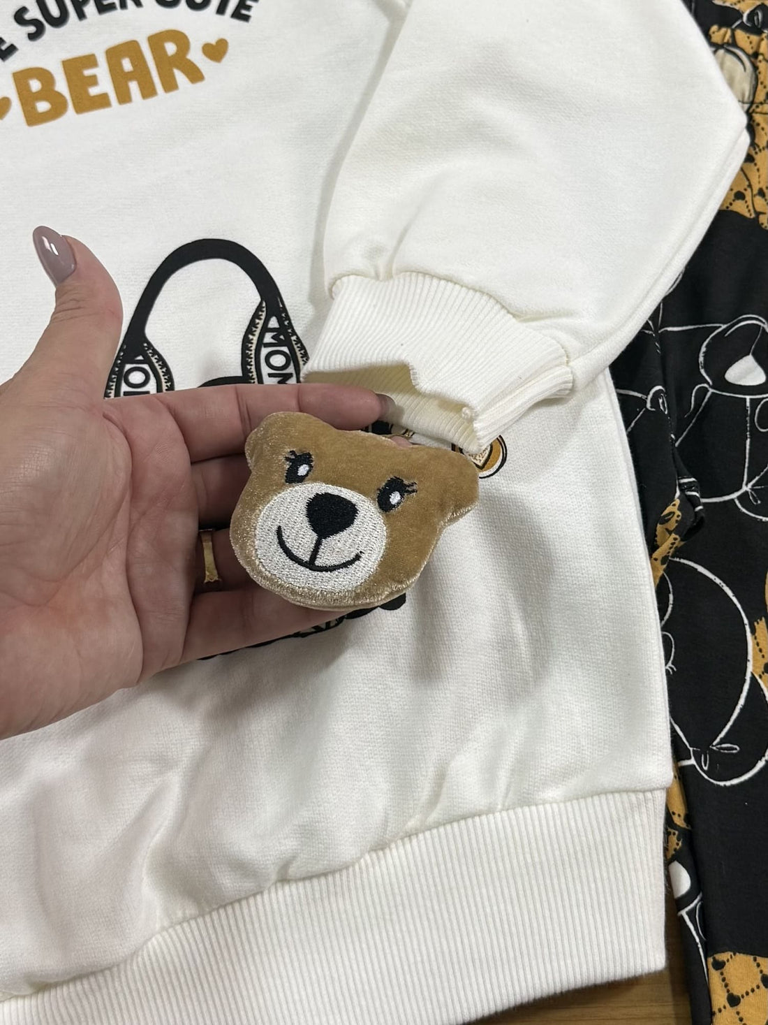 Conjunto Infantil Momi Inverno com Calça Prata e Moletom sem Flanela Branco Cute Bear