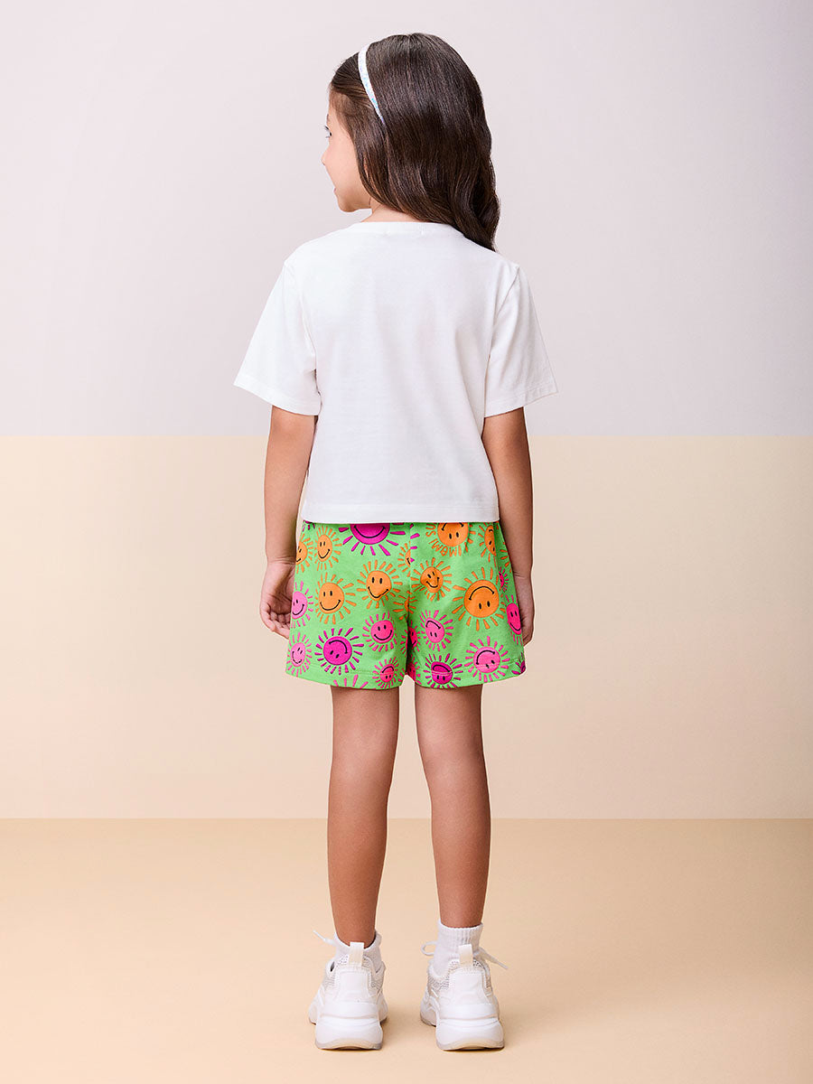 Conjunto Infantil Momi Verão Shorts Saia Verde e Blusa Sol com Strass