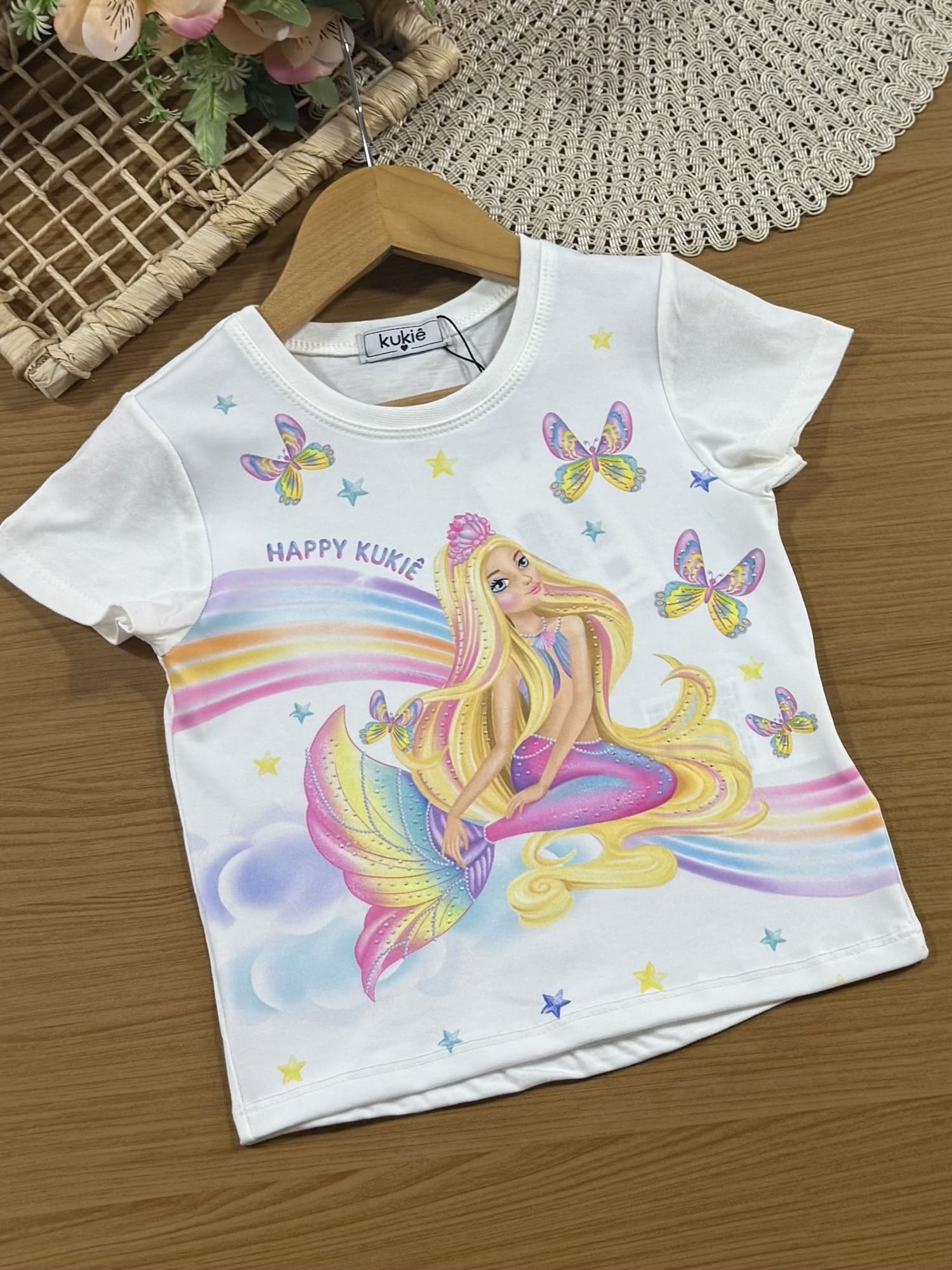 Conjunto Infantil Kukiê com Shorts Ciclista Amarelo e Blusa Manga Curta Sereia
