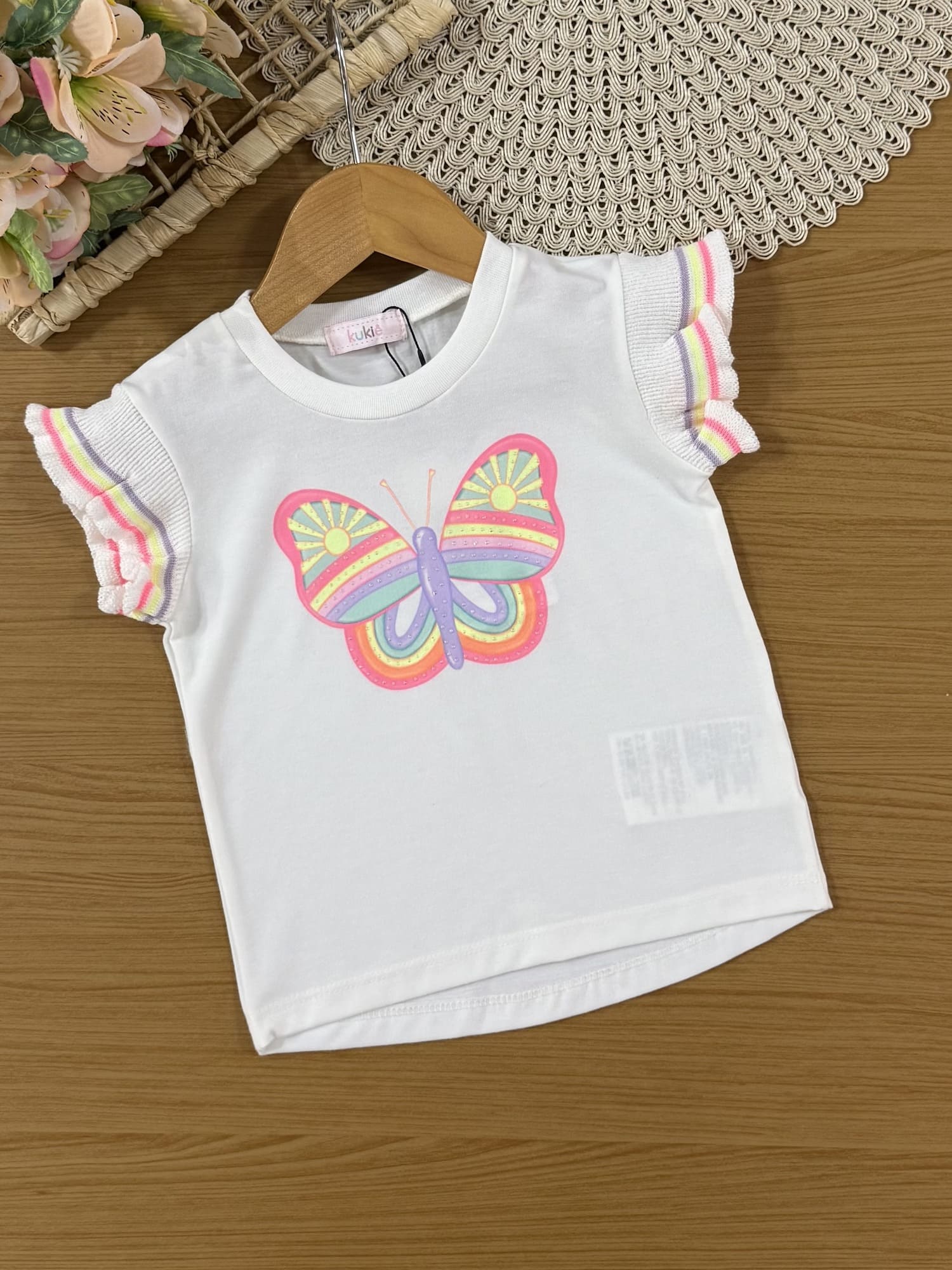 Conjunto Infantil Kukiê Verão com Shorts Saia Rosa e Blusa Branca Borboleta com Strass