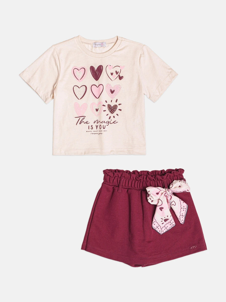 Conjunto Infantil Momi Inverno, Shorts Saia Vinho com Lacinho e Blusa Manga Curta Coraçãoes
