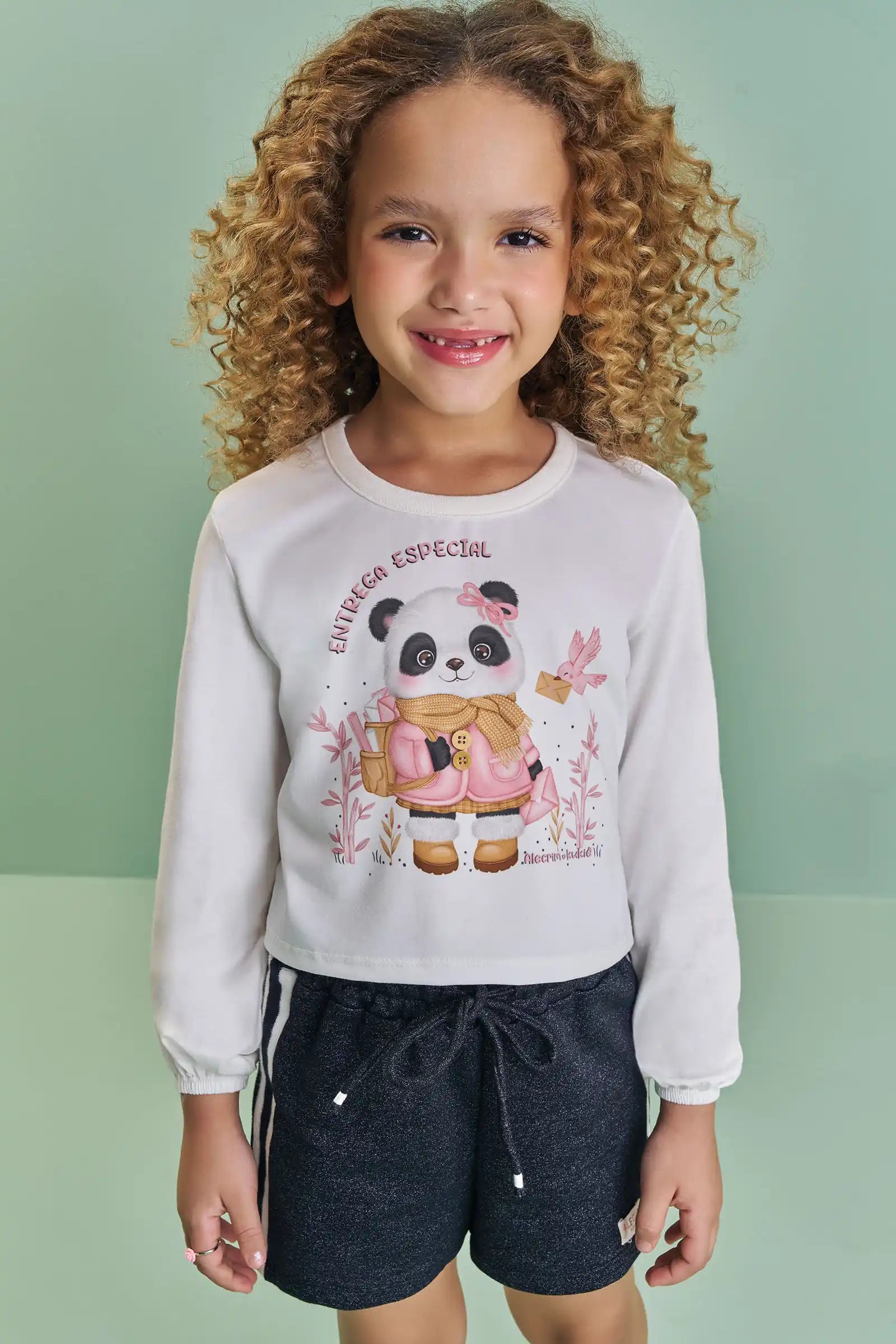 Conjunto Infantil Kukiê Inverno com Shorts Preto e Blusa Manga Longa Pandinha