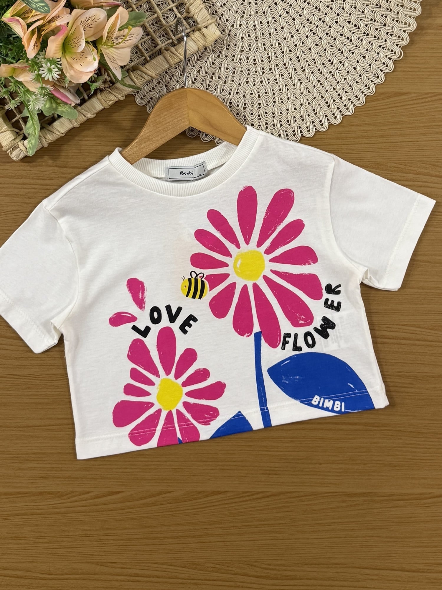 Conjunto Infantil Bimbi Verão com Shorts Azul e Blusa Branca Love Flower