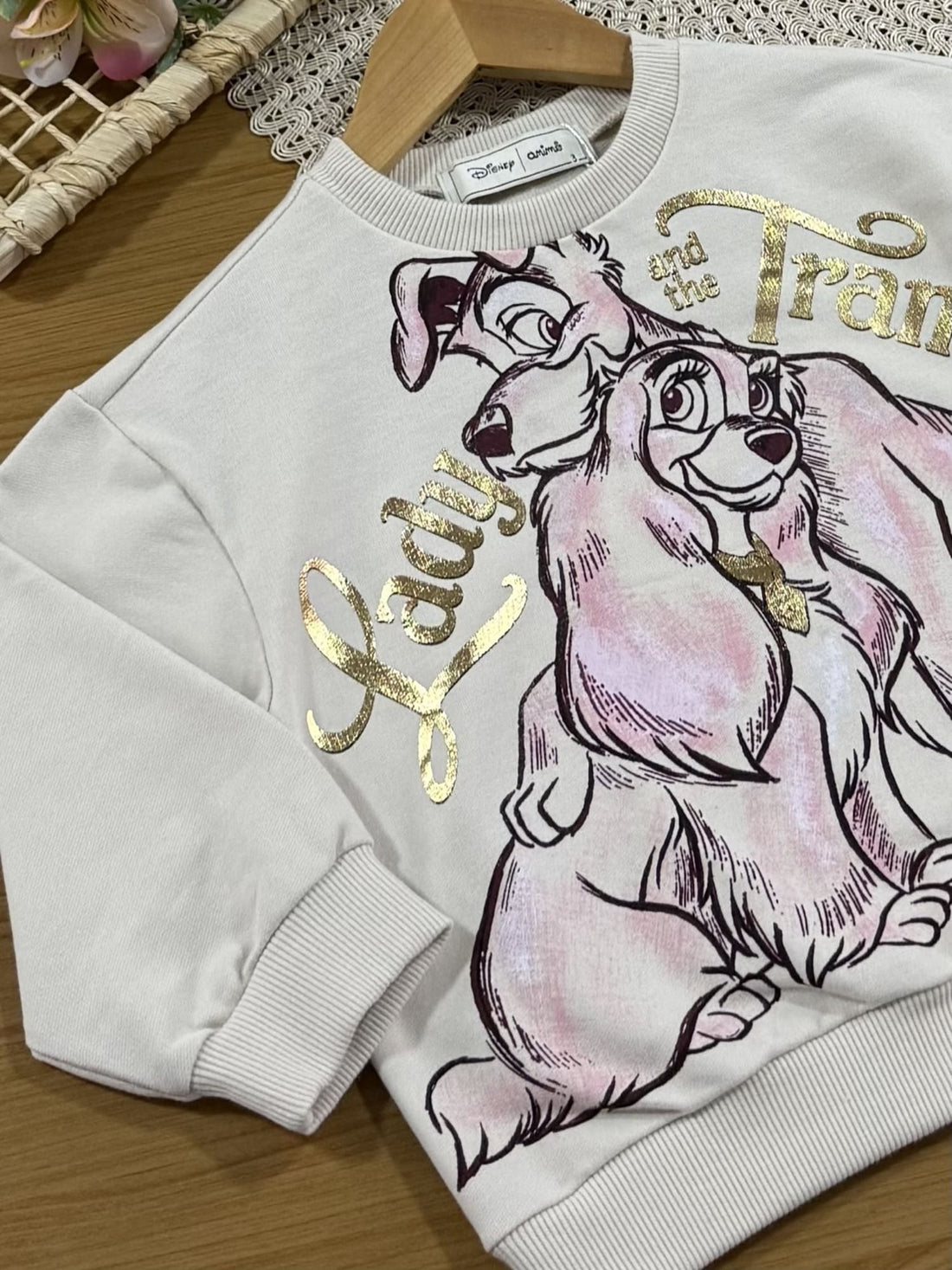 Casaco Infantil Animê Inverno Bege Dama e o Vagabundo Disney