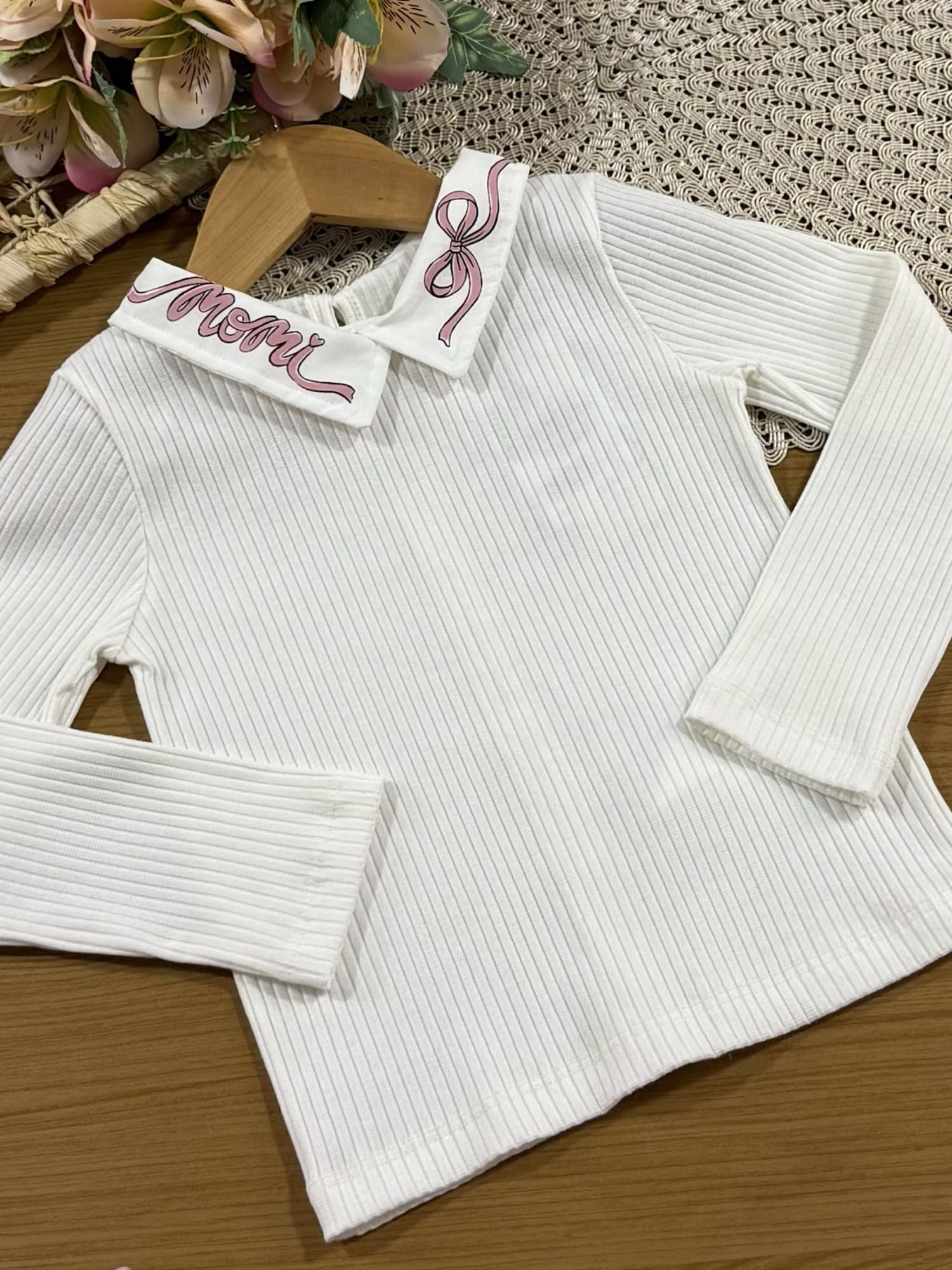 Conjunto Infantil Momi Inverno com Shorts Saia Rosa e Blusa Manga Longa Branca Lacinho