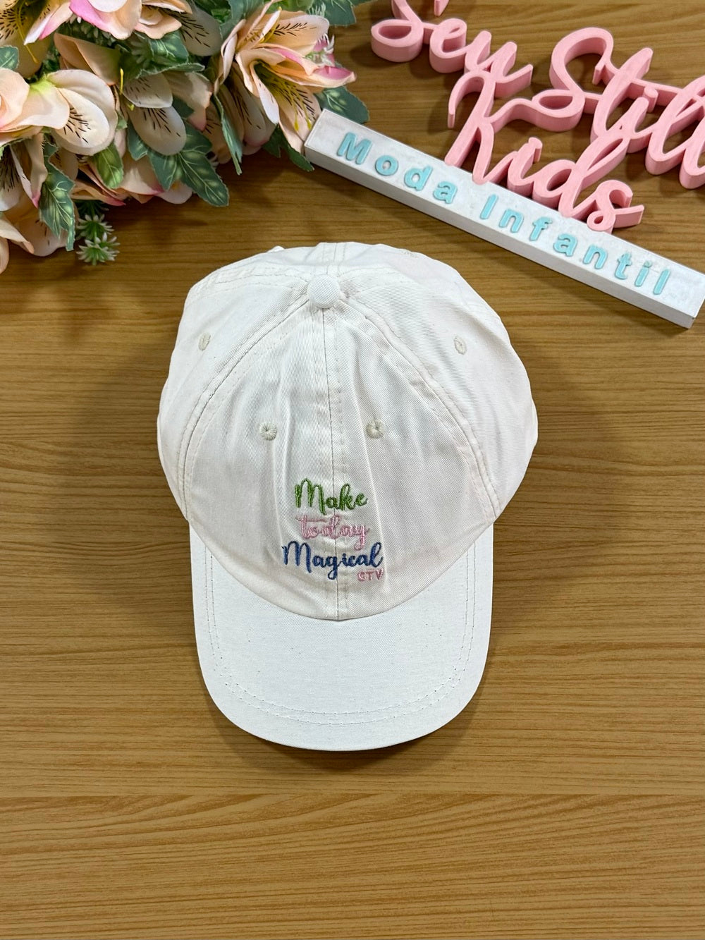 Boné Infantil Catavento Verão Off White