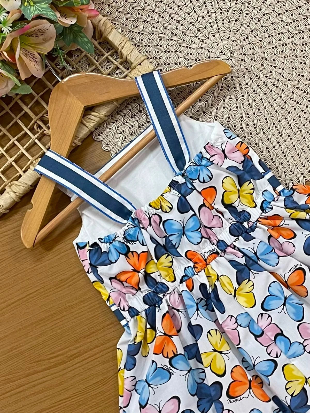 Vestido Infantil Momi Branco Borboletas