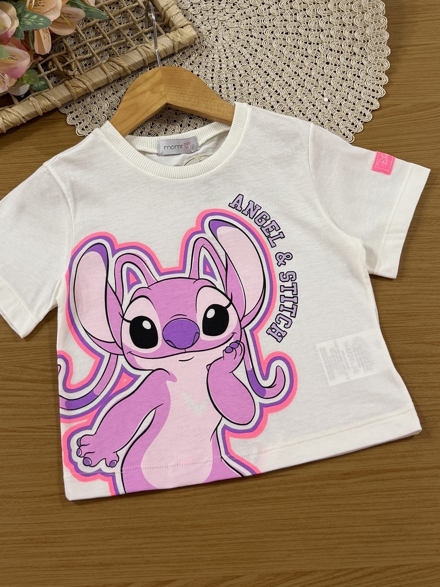 Conjunto Infantil Momi Verão com Shorts Listrado e Blusa Branca Angel Disney