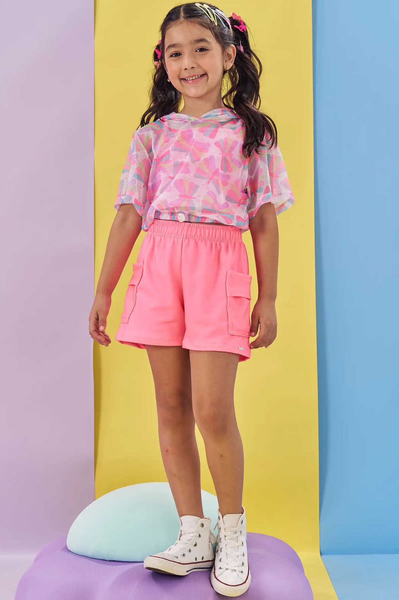 Conjunto Infantil Kukiê Verão com Shorts, Cropped Rosa e Sobreposição em Tule Borboleta