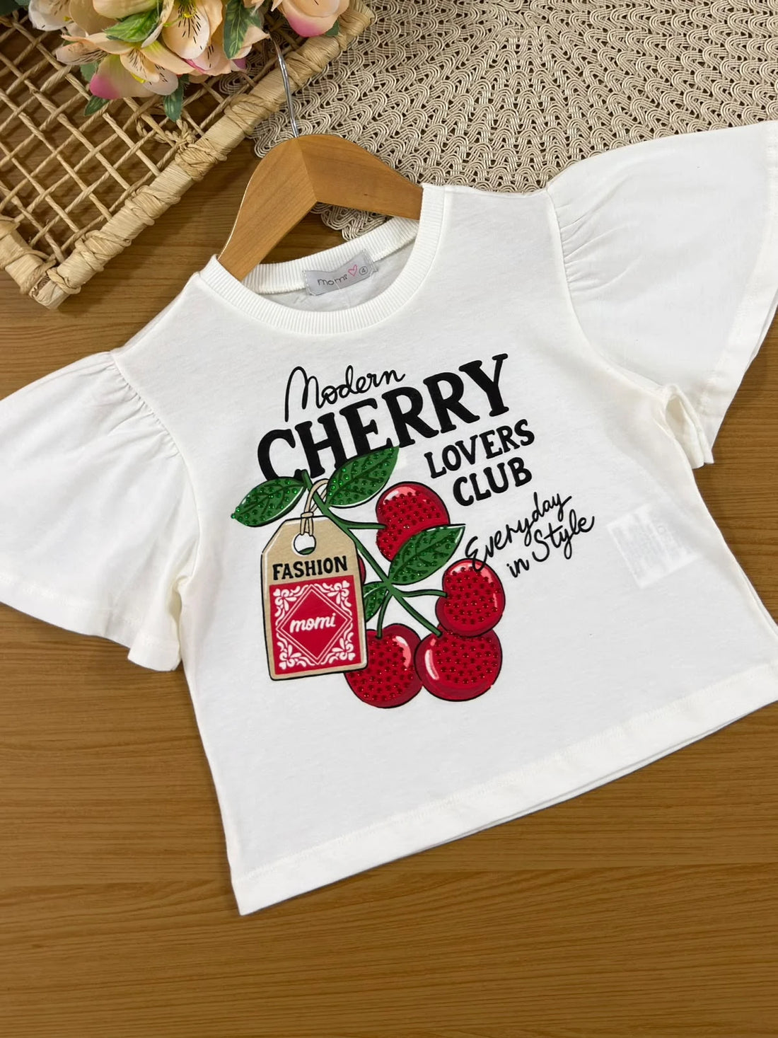 Conjunto Infanil Menina Momi Shorts Vermelho e Blusa Cherry