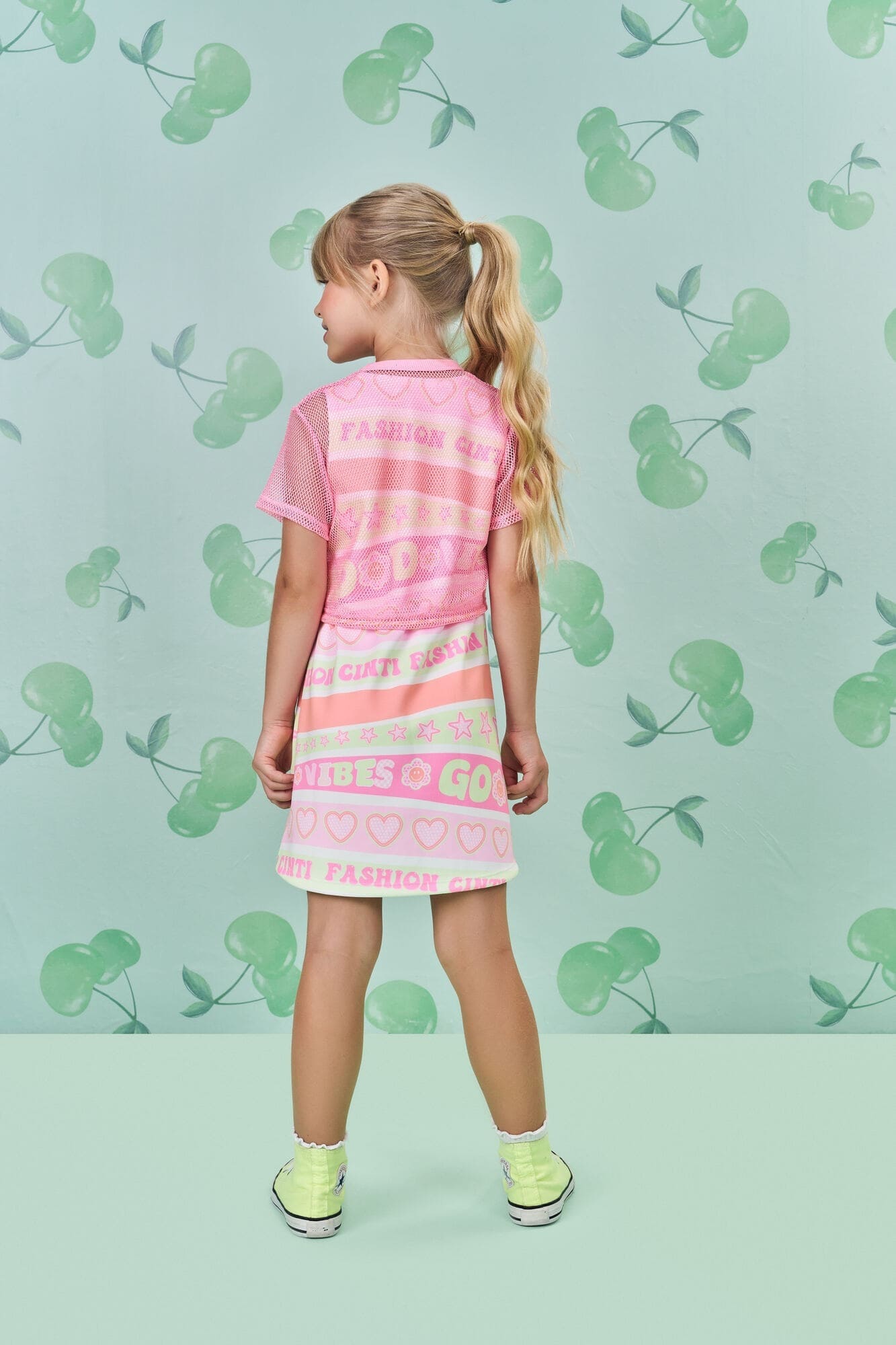 Vestido Infantil Cinti Verão Colorido com Sobreposição Rosa Estrelinhas