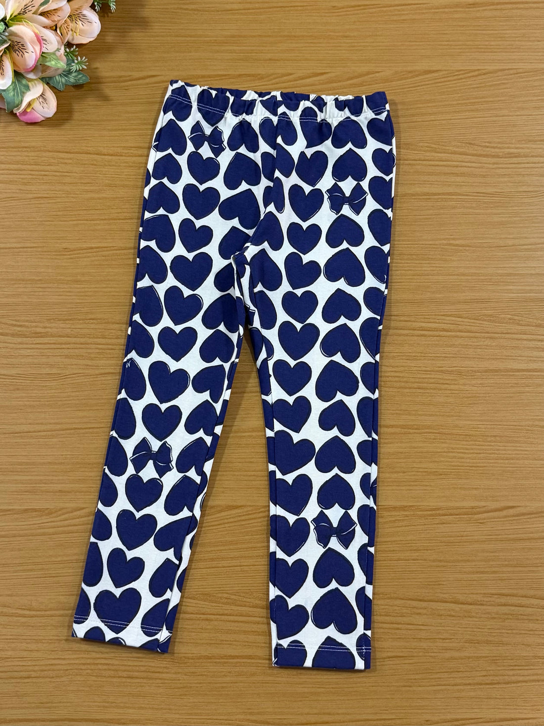 Conjunto Infantil Momi Inverno com Calça e Blusa Bege Corações