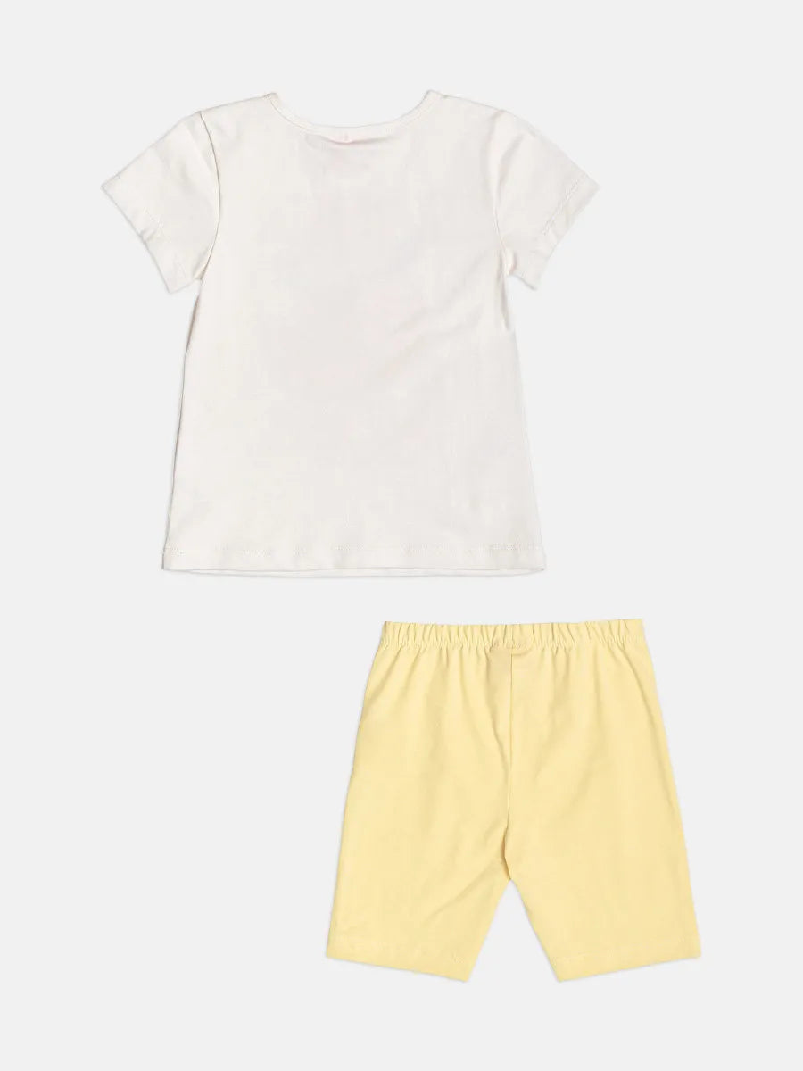 Conjunto Infantil Menina Momi Shorts Ciclista Amarelo e Blusa Laranjinha Strass