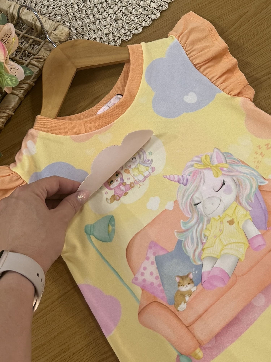Camisola Infantil Kukiê Verão Amarela Unicórnio Hora de Dormir